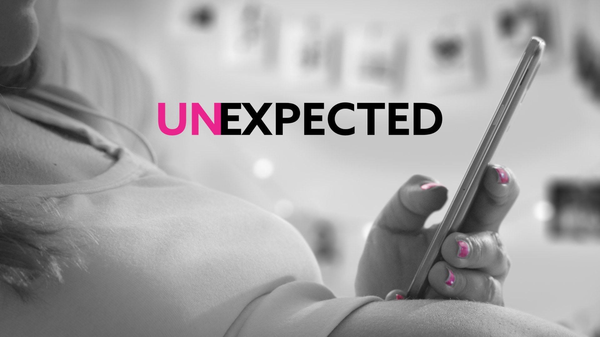 Concept E: pregnant girl with a cellphone