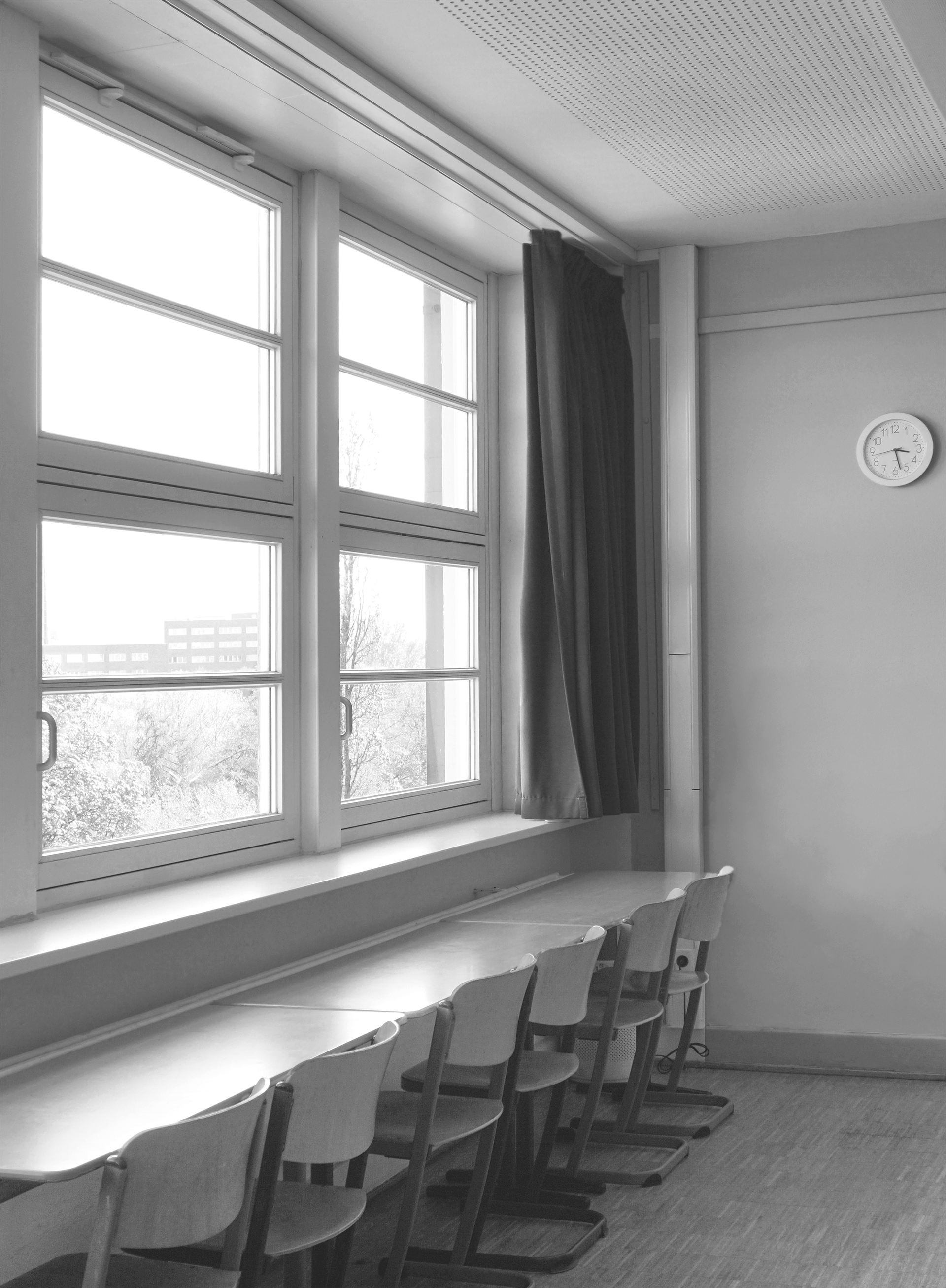 Foto Klassenraum heute