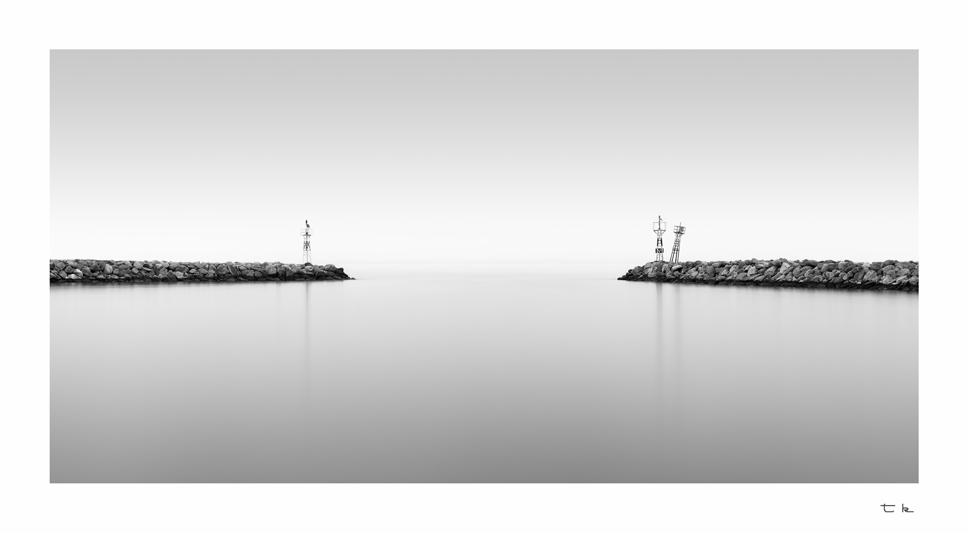 noiseless symmetry