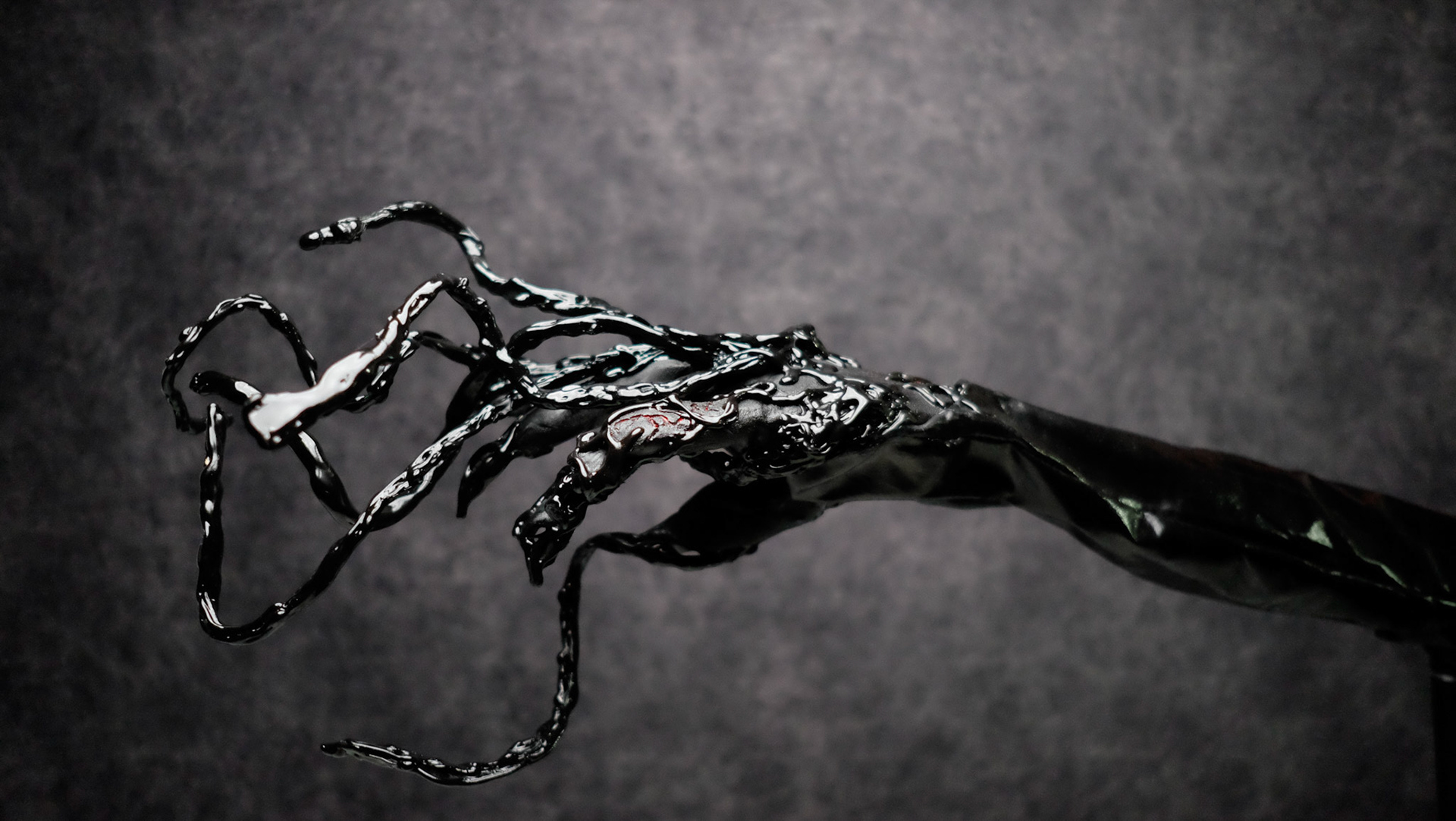 Venom Axe and Hand
