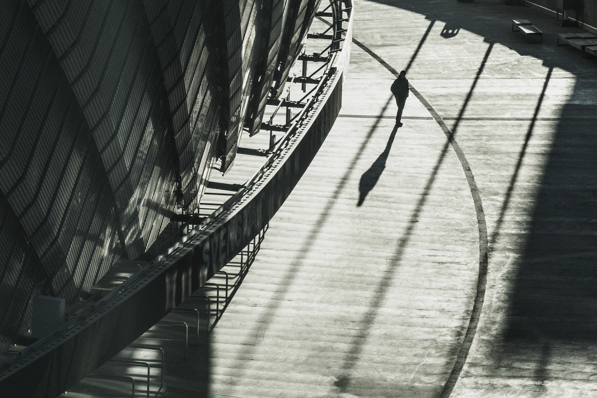 Stockholm Globe - The lonely man