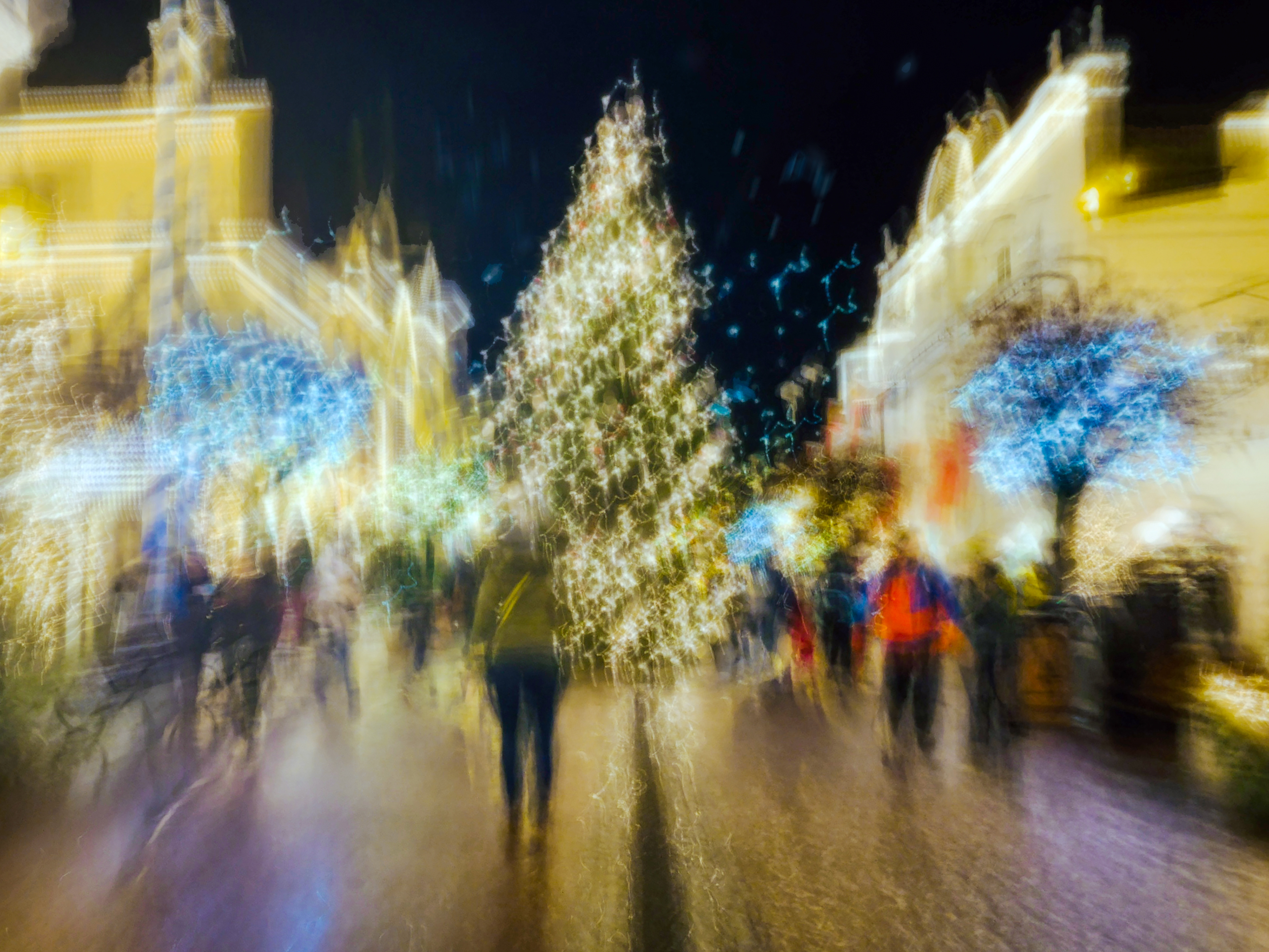 Here Comes Christmas © Adrian McGarry