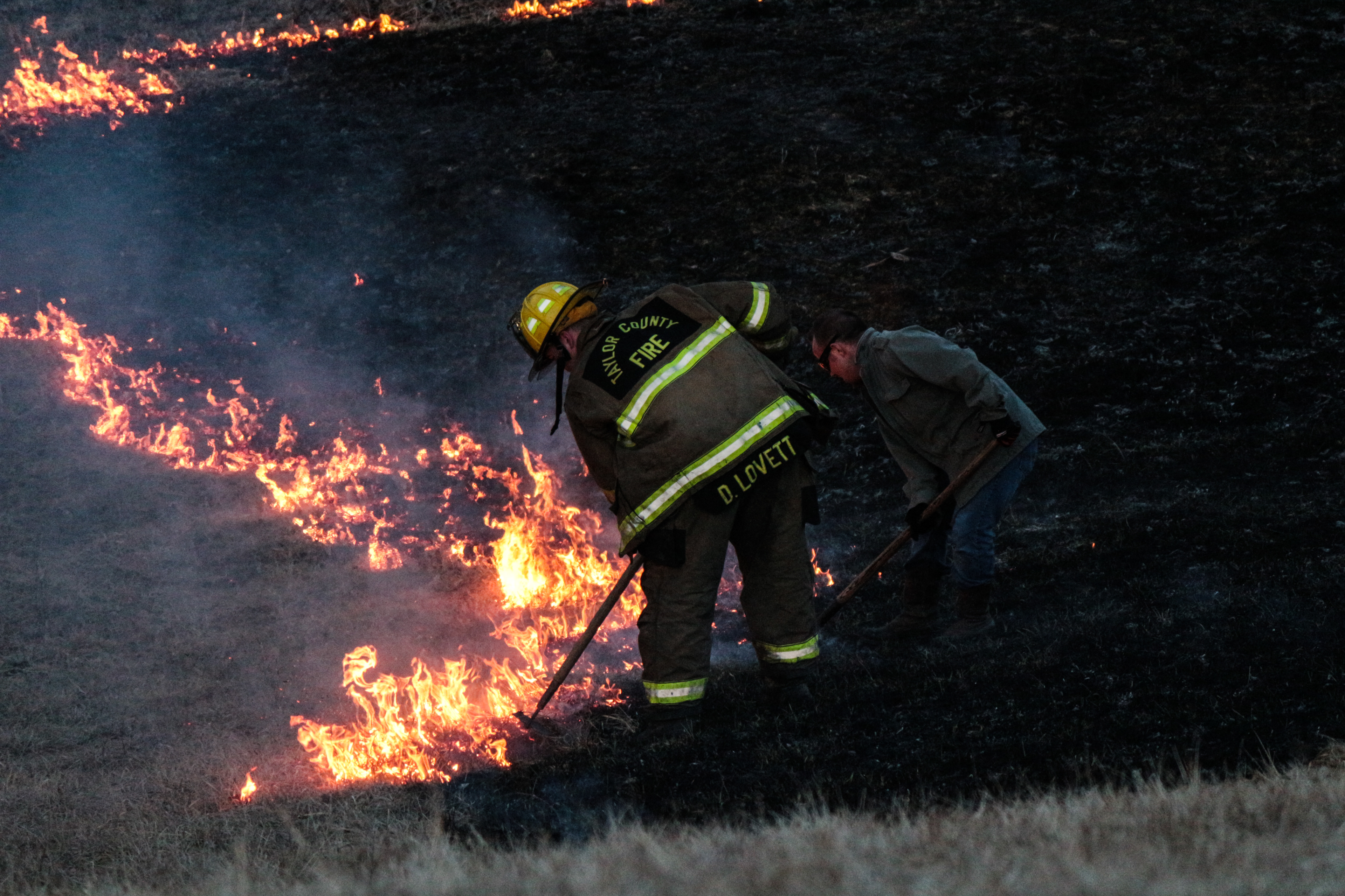 Photo by Felicia Gray during a fire on a local farm