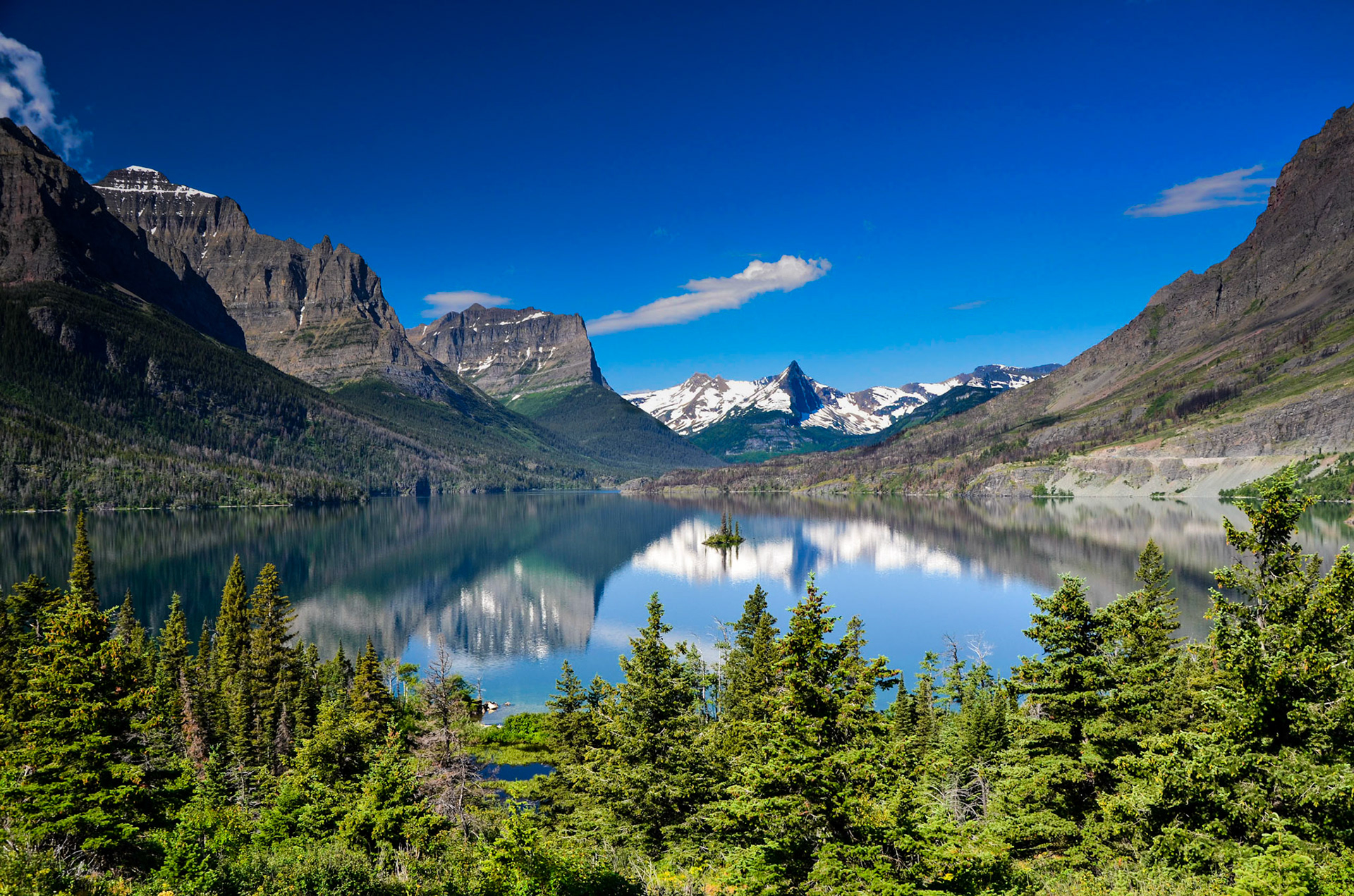 St Mary Lake and Wild Goose Island from Going to the Sun Road, Glacier National Park, Montana