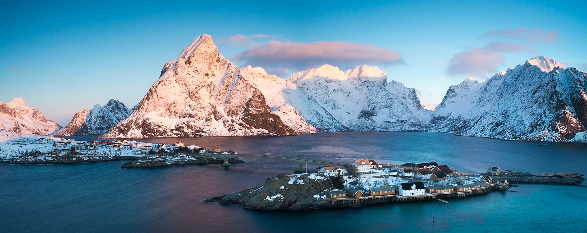 Sakrisøy, Lofoten Islands