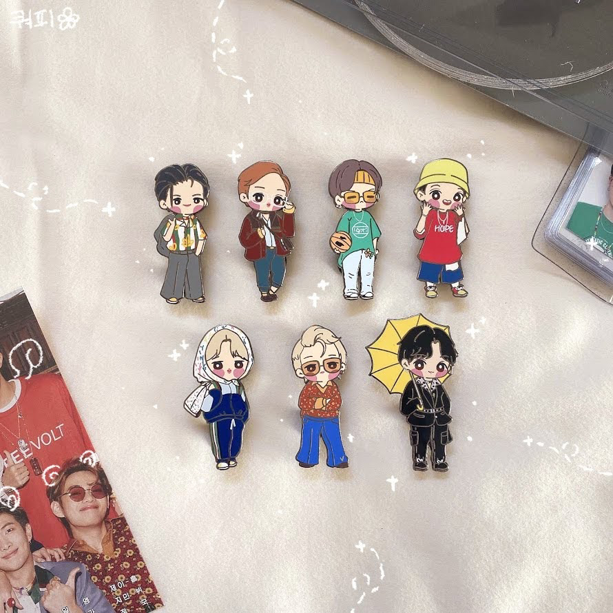 BTS Season's Greetings 2021 Pin Set, 2021