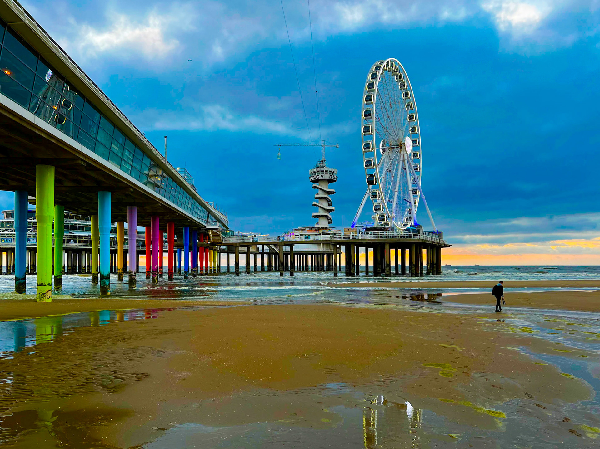 De Pier Scheveningen - Den Haag - The Netherlands