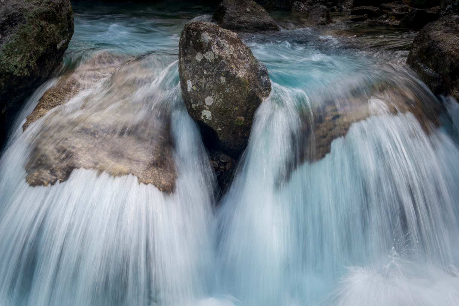 Bifora waterfall