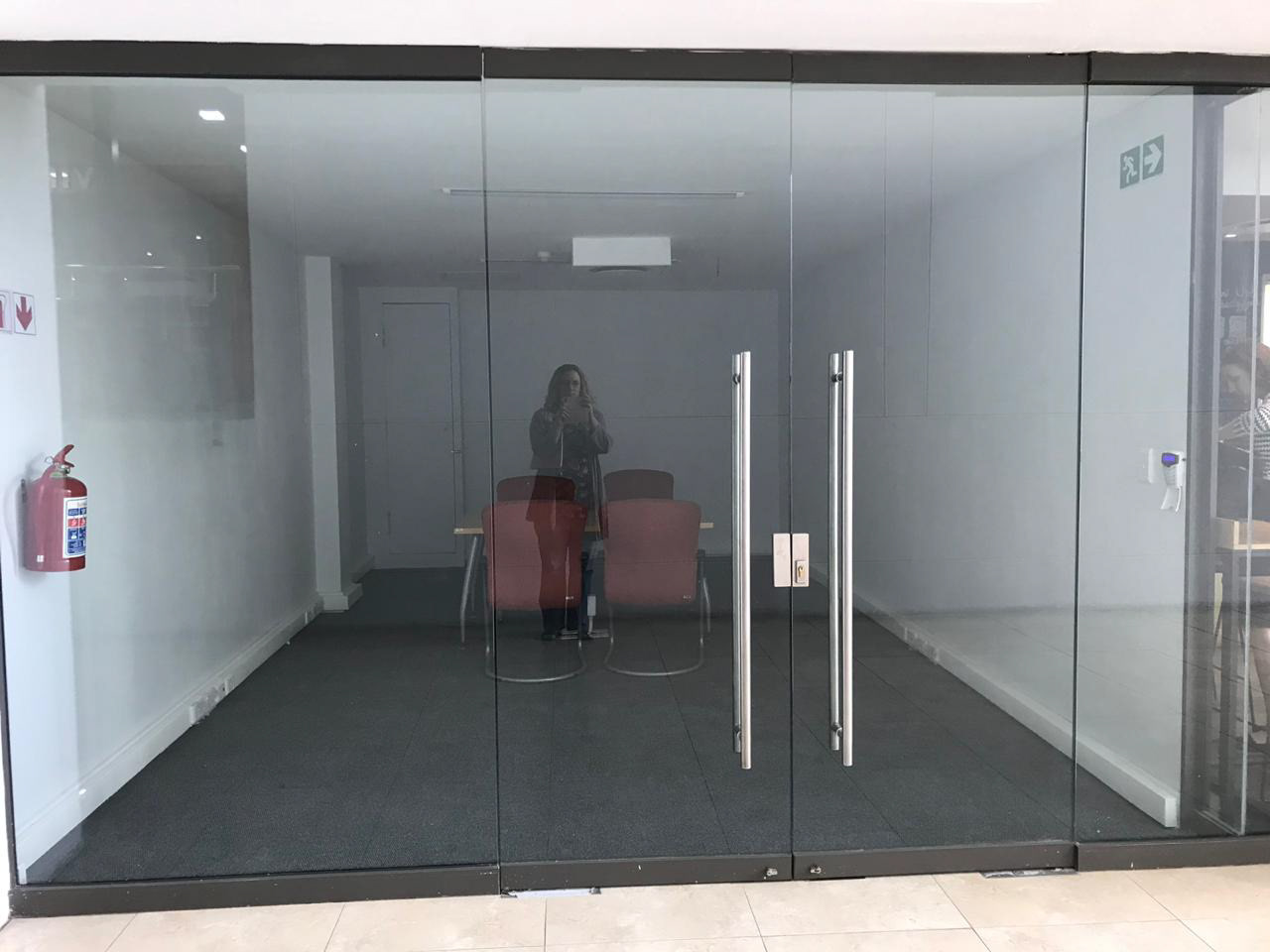 EIKESTAD MALL SIGNAGE