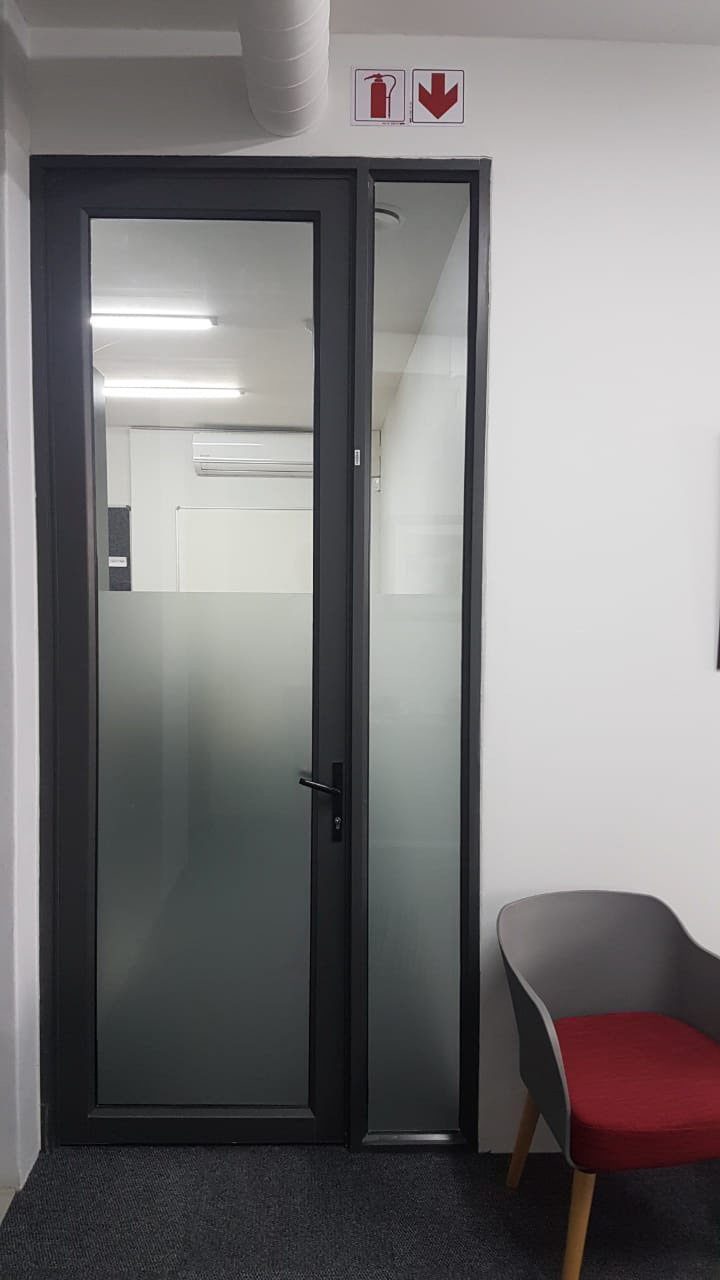 EIKESTAD MALL SANDBLASTING