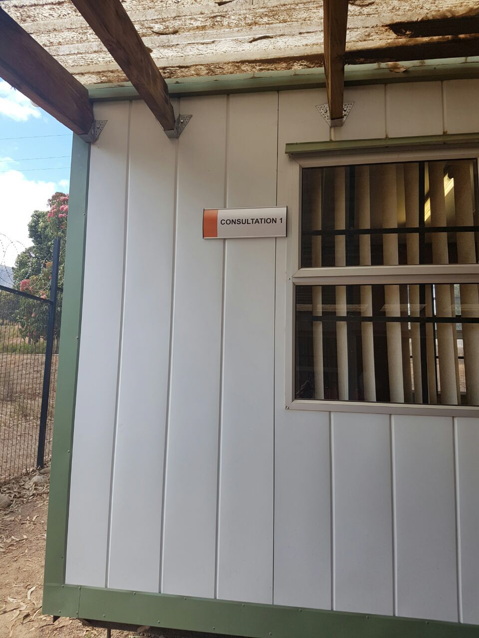 VILLIERSDORP COURT SIGNAGE