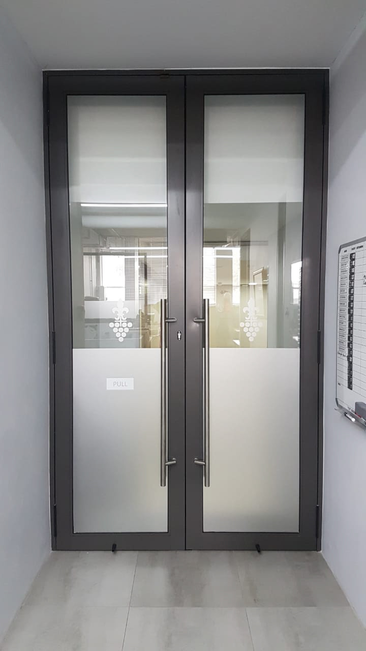 EIKESTAD MALL SANDBLASTING