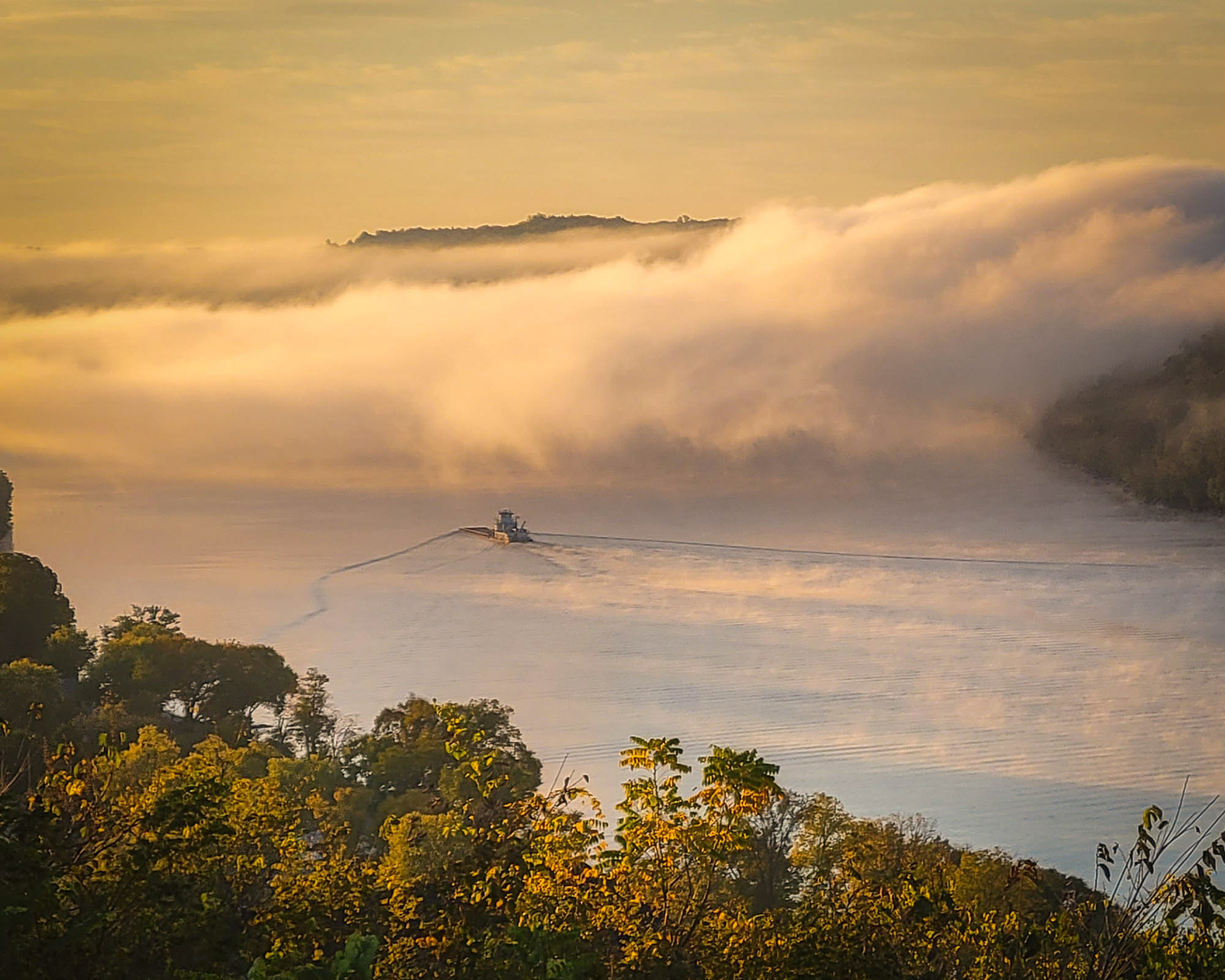 The Ohio river from the Overlook restaurant, Leavenworth, Indiana
