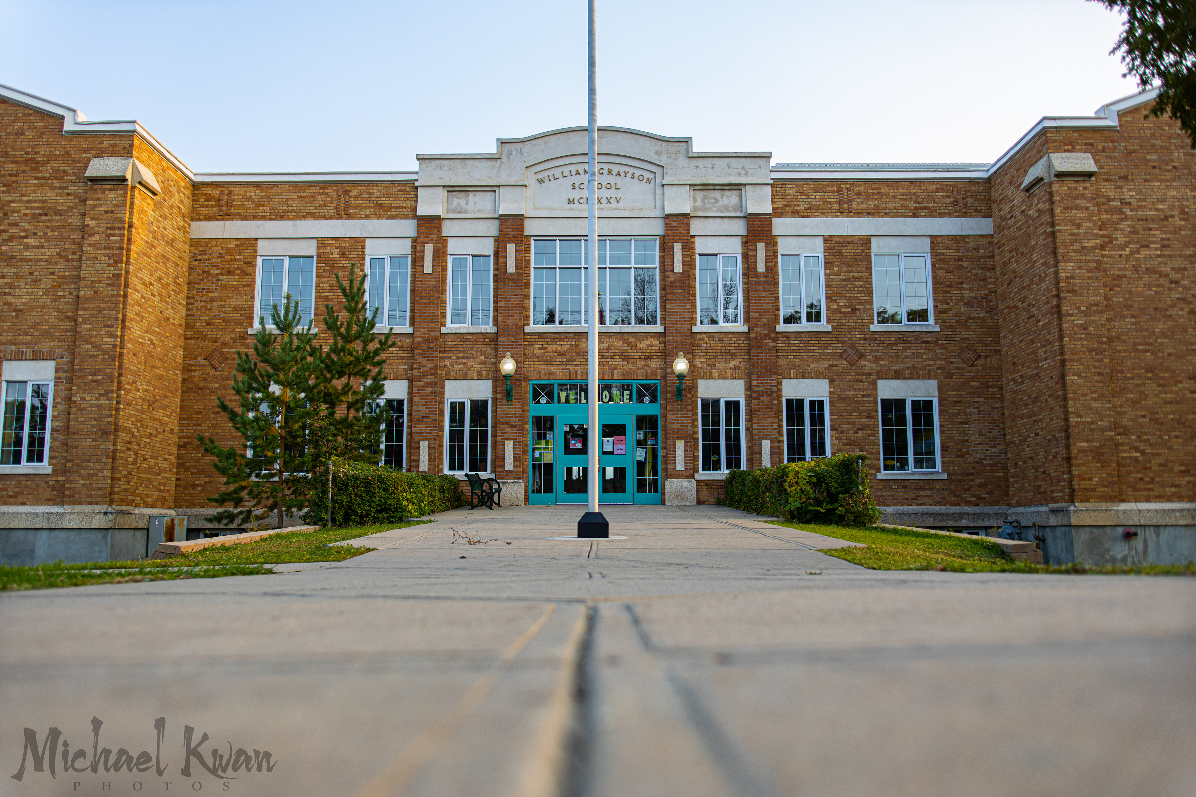 Front Entrance to William Grayson School