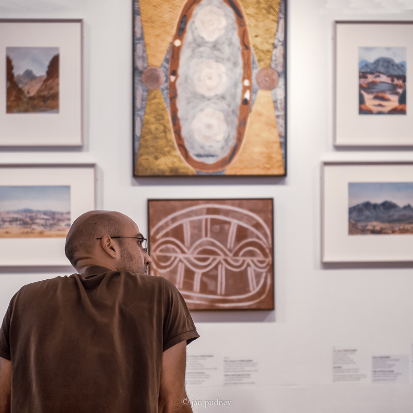 Gallery people 6