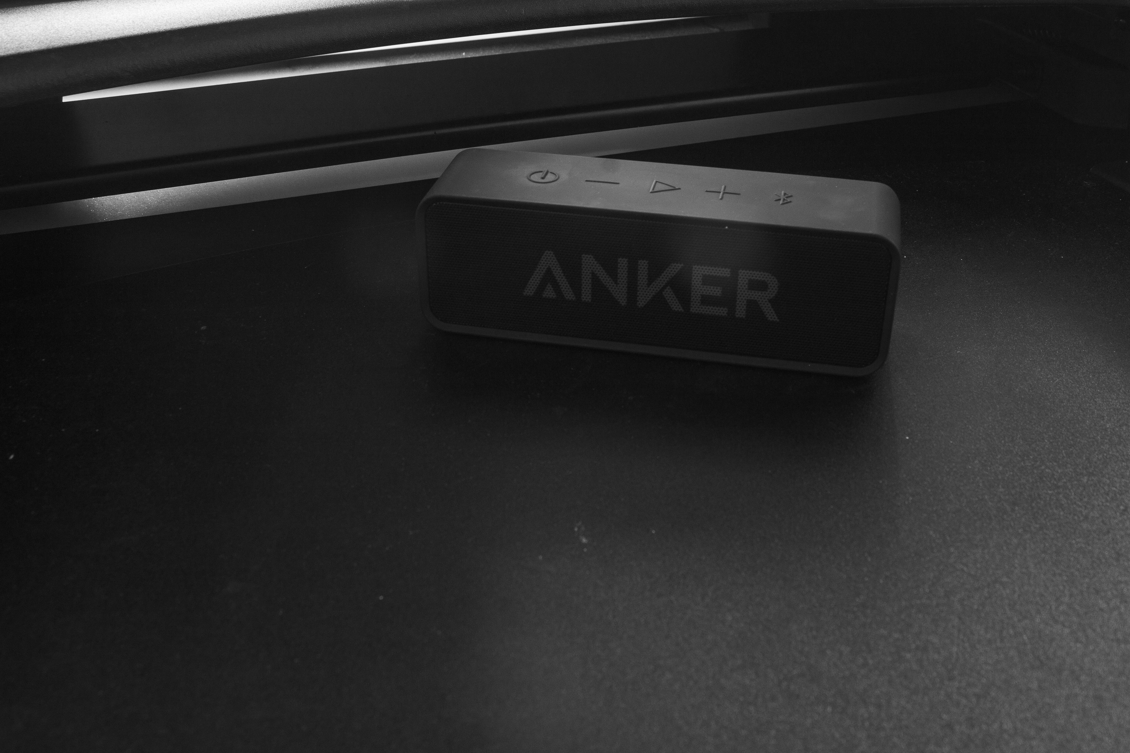 Harmonious Elegance: ANKER Speaker and Desk Ensemble