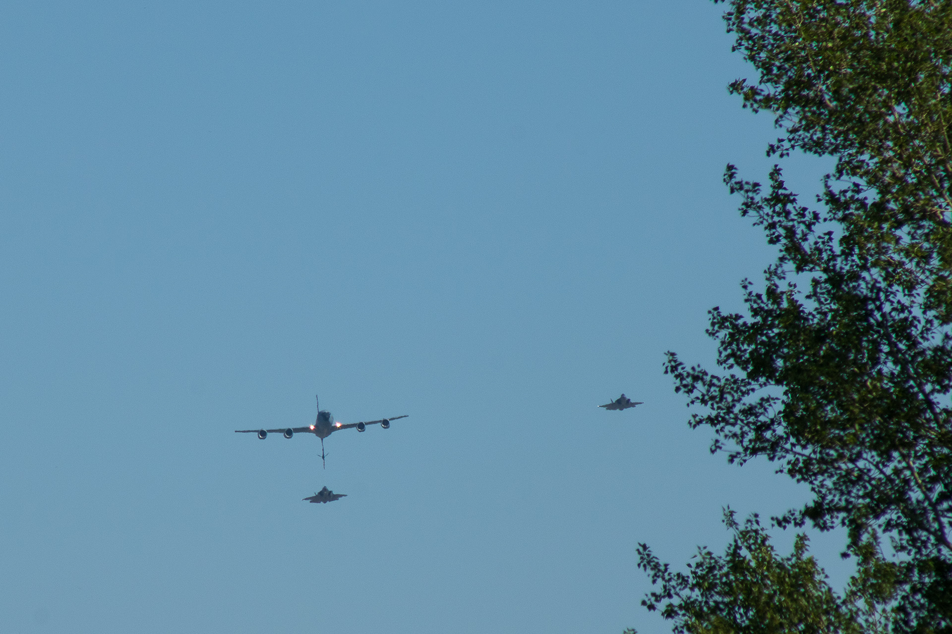 Utah's Aerial Refueling Centennial Celebrated with Majestic Flyovers