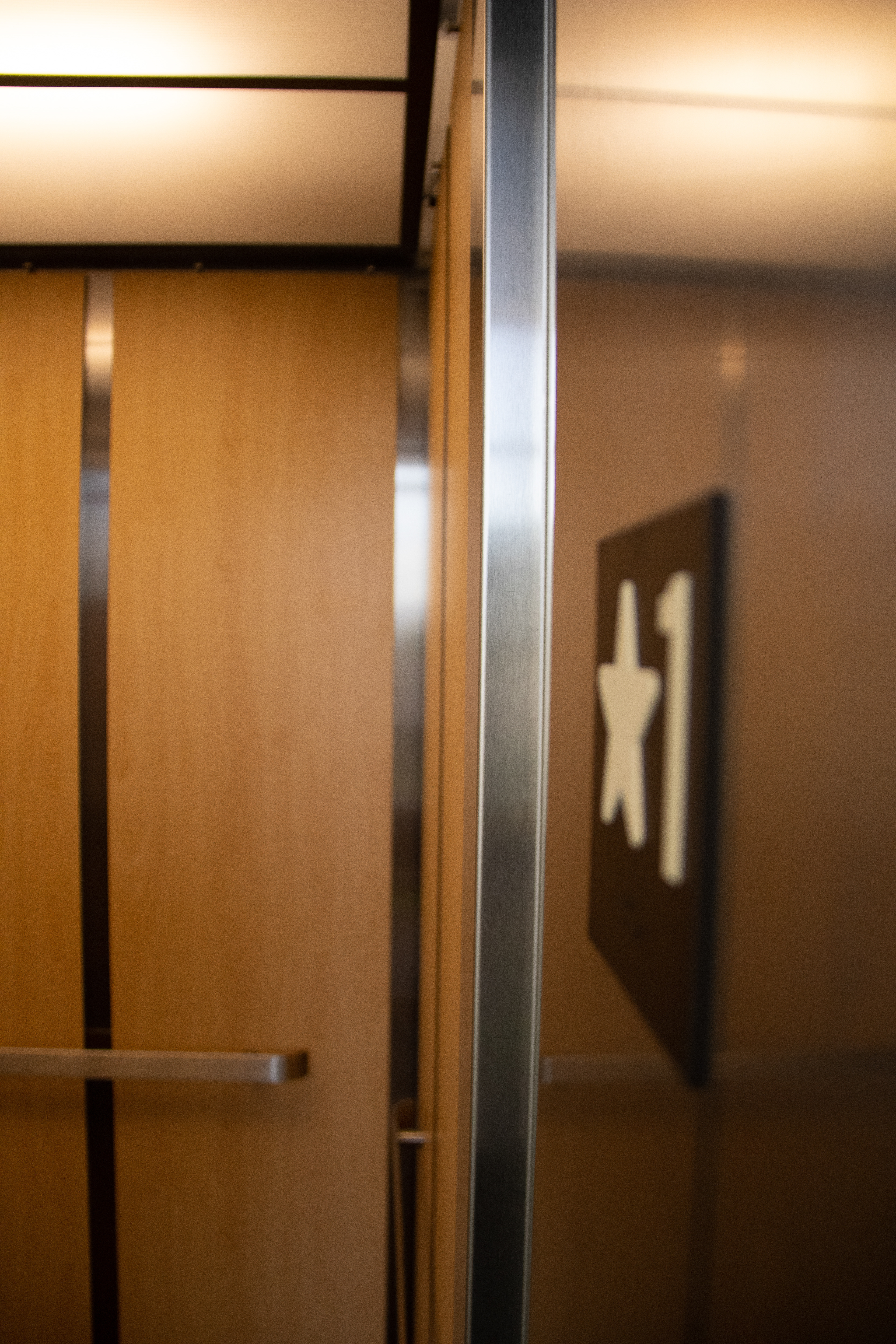 Reflections in Transit: Captivating Elevator Interiors