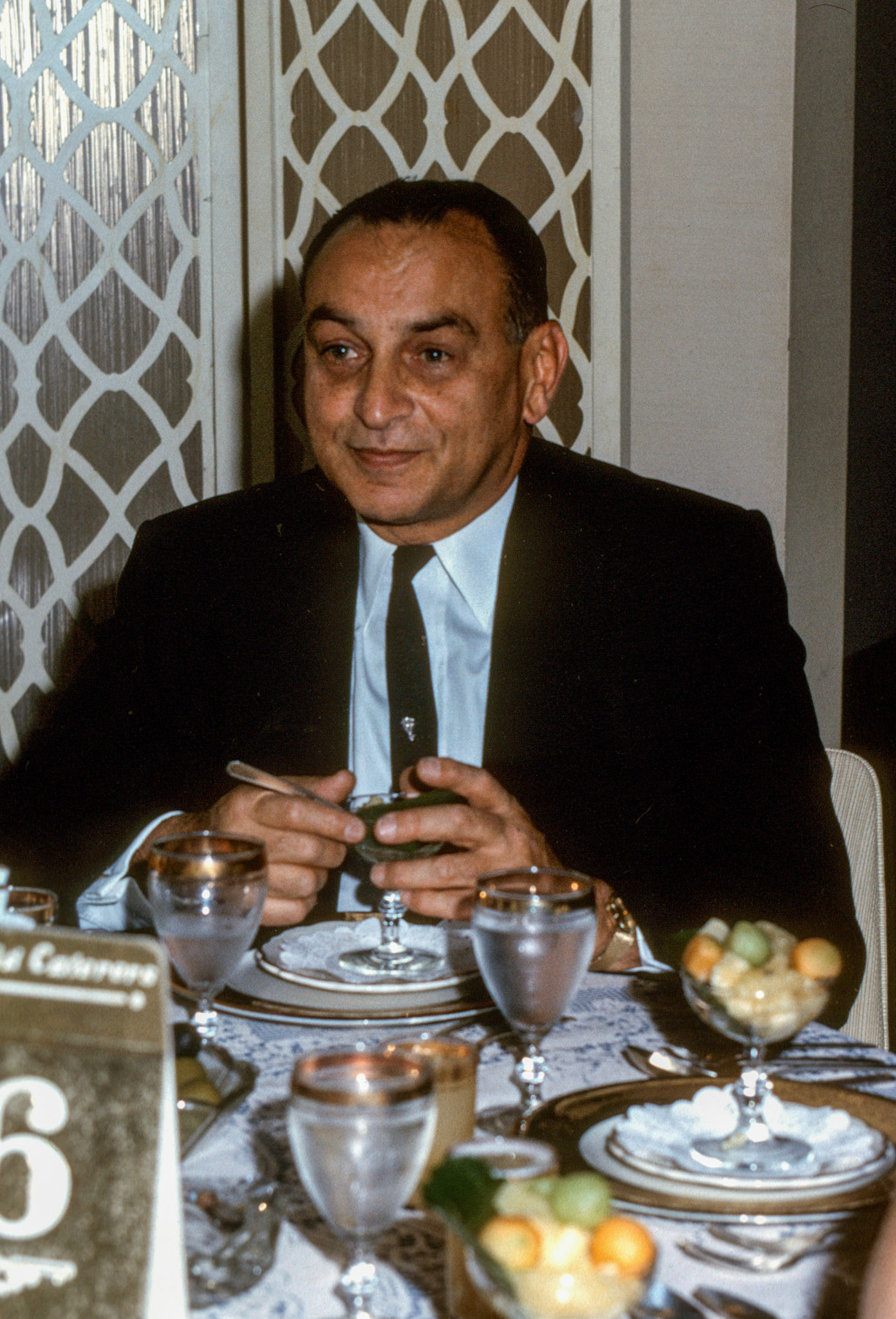 Jerry Meyerson, Shirley's husband/Bill's brother-in-law