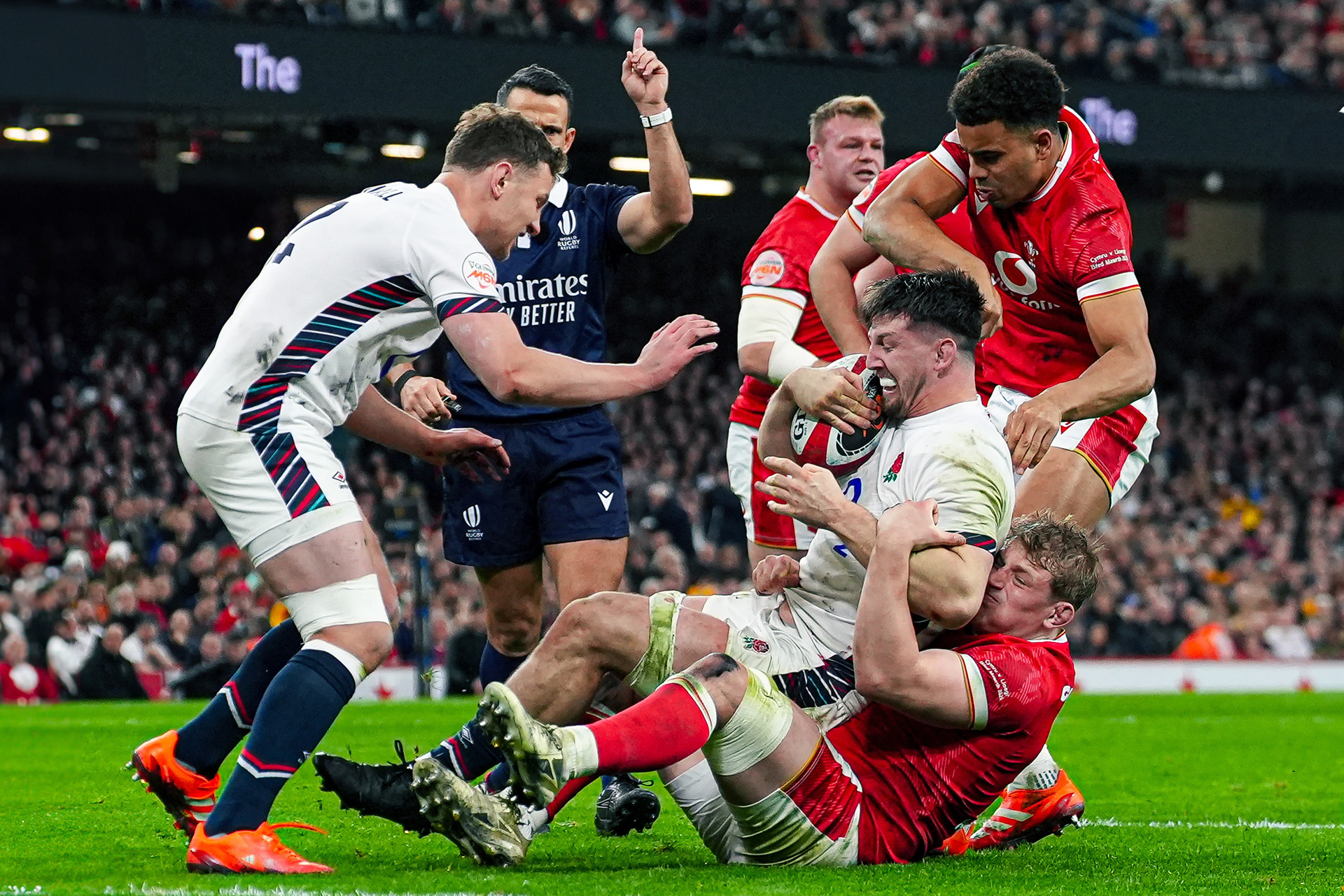 Copyright: www.newsimages.co.uk