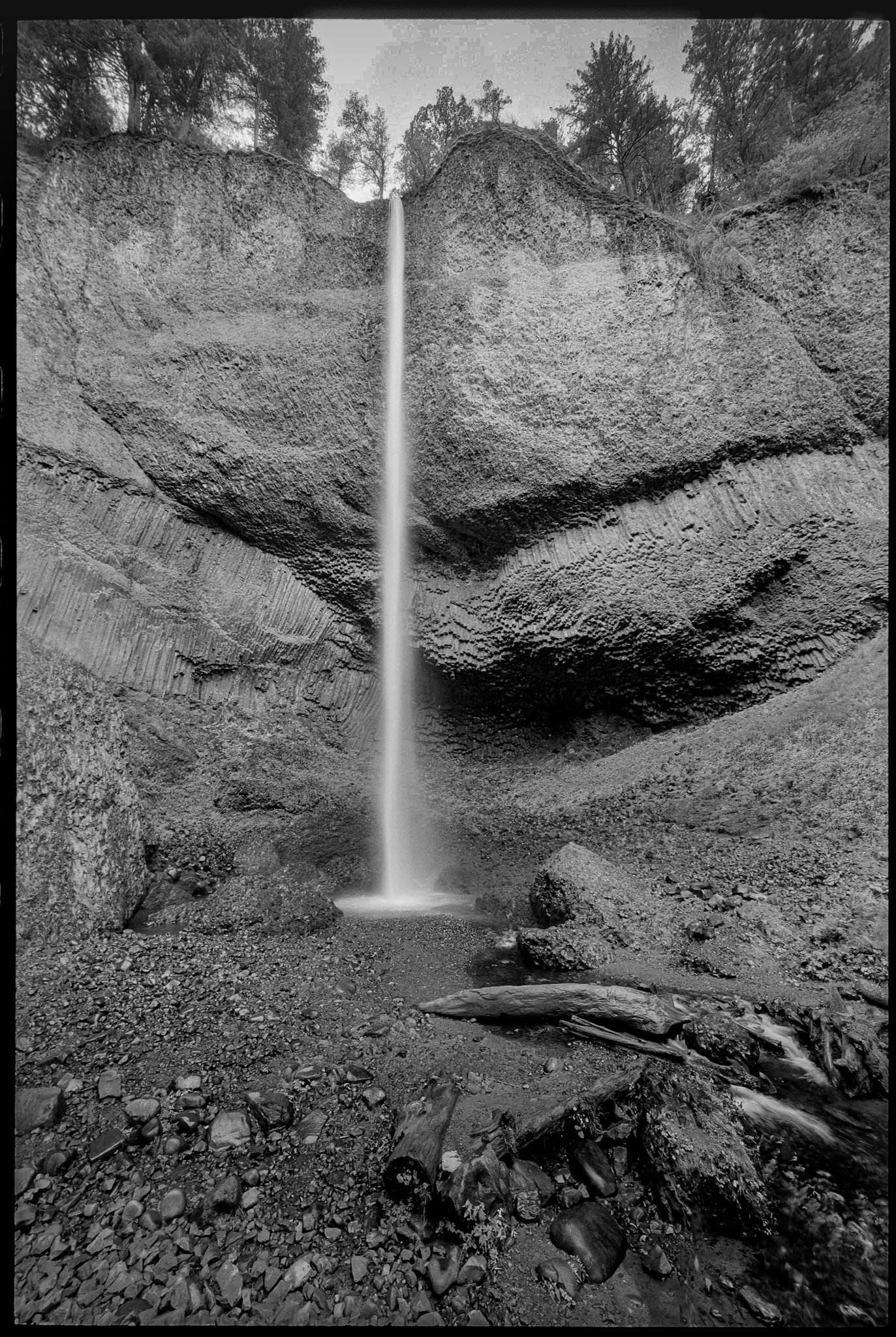 Columbia Gorge, T-Max 100