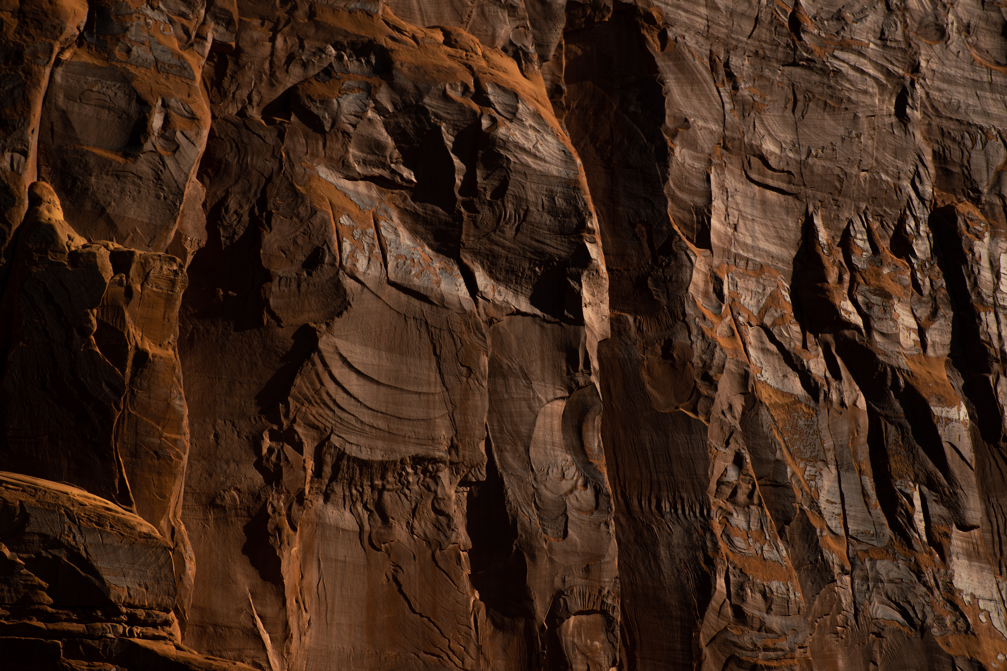 38°37'34"N, 109°35'53"W • Park Avenue • Arches National Park, Moab, Utah, USA • NikonD5300 80mm f/20 1/250 ISO100