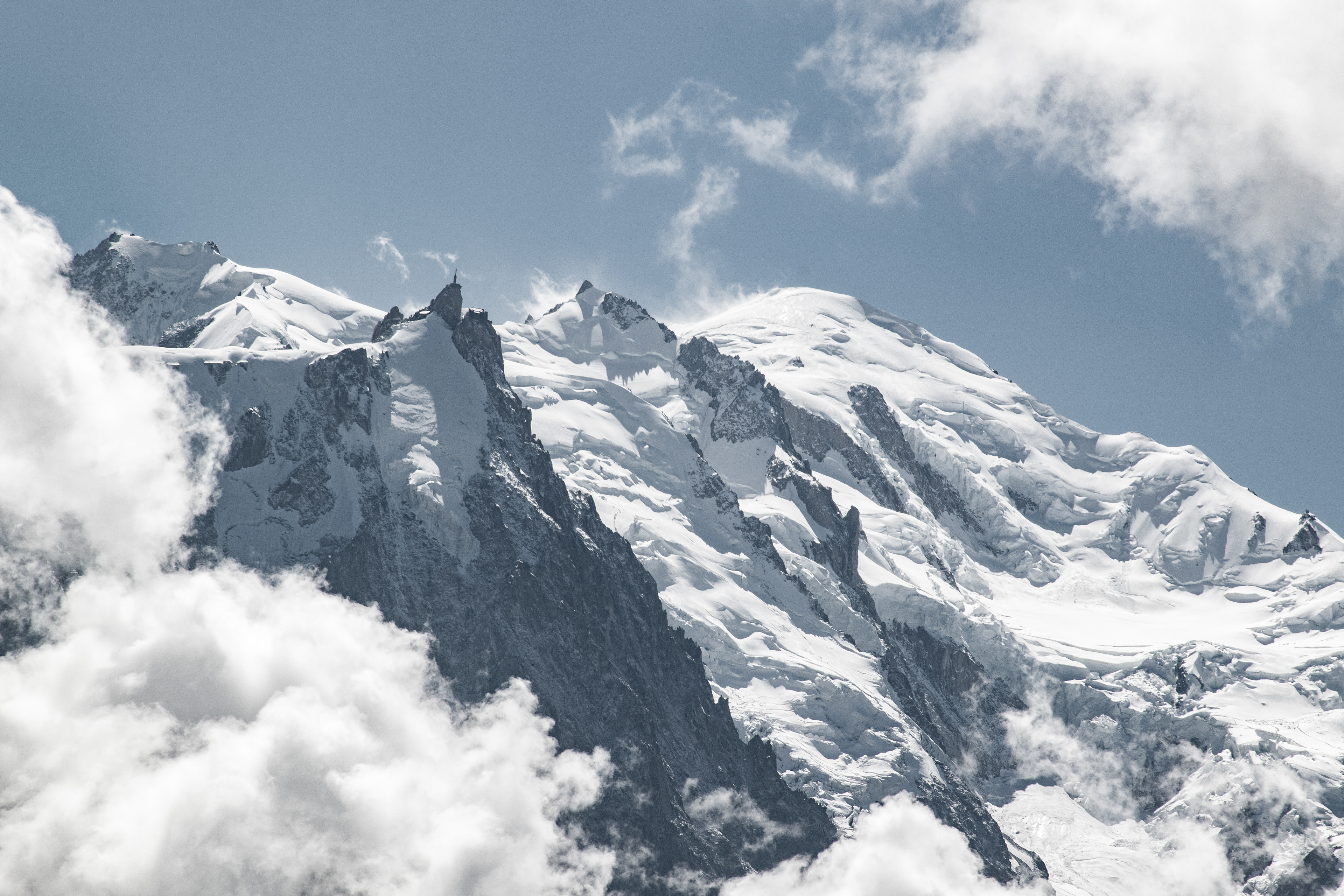 Massif du Mont-Blanc • Chamonix, France • NikonD5300 140mm f/18 1/125 ISO100
