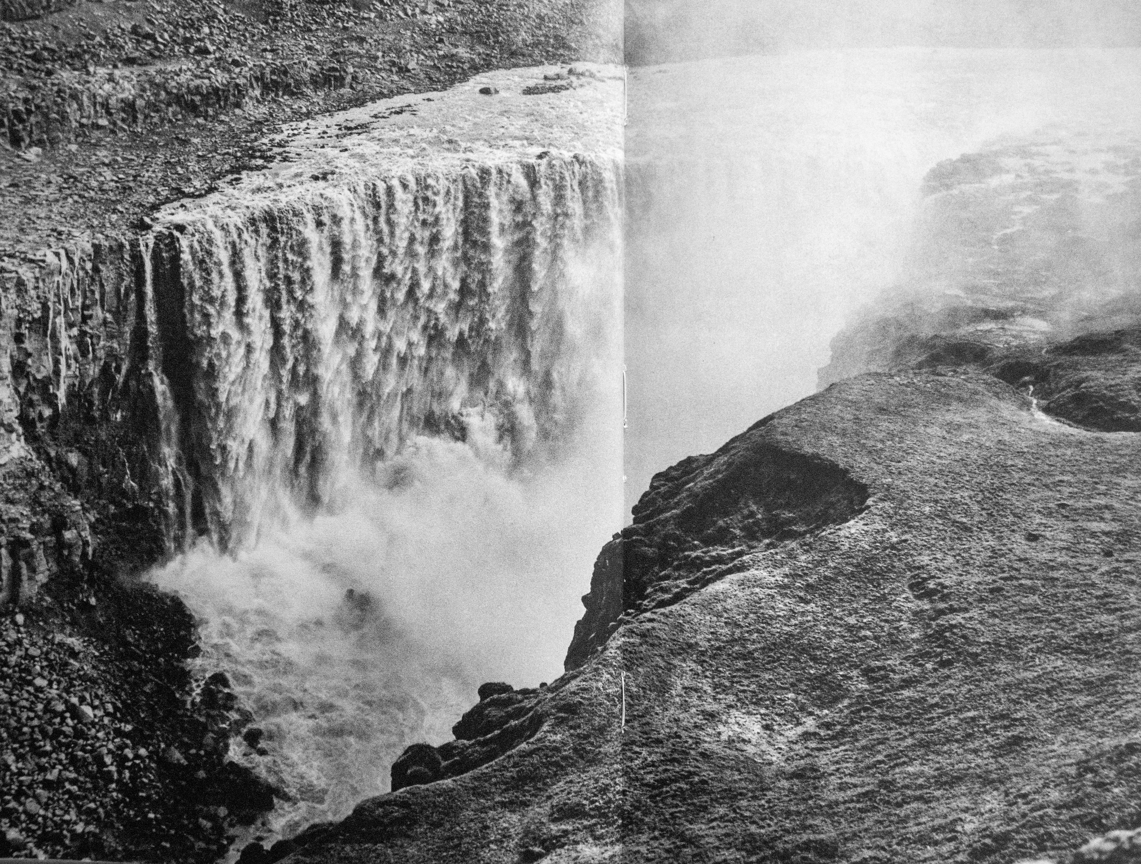 Cascade de Dettifoss (1962)