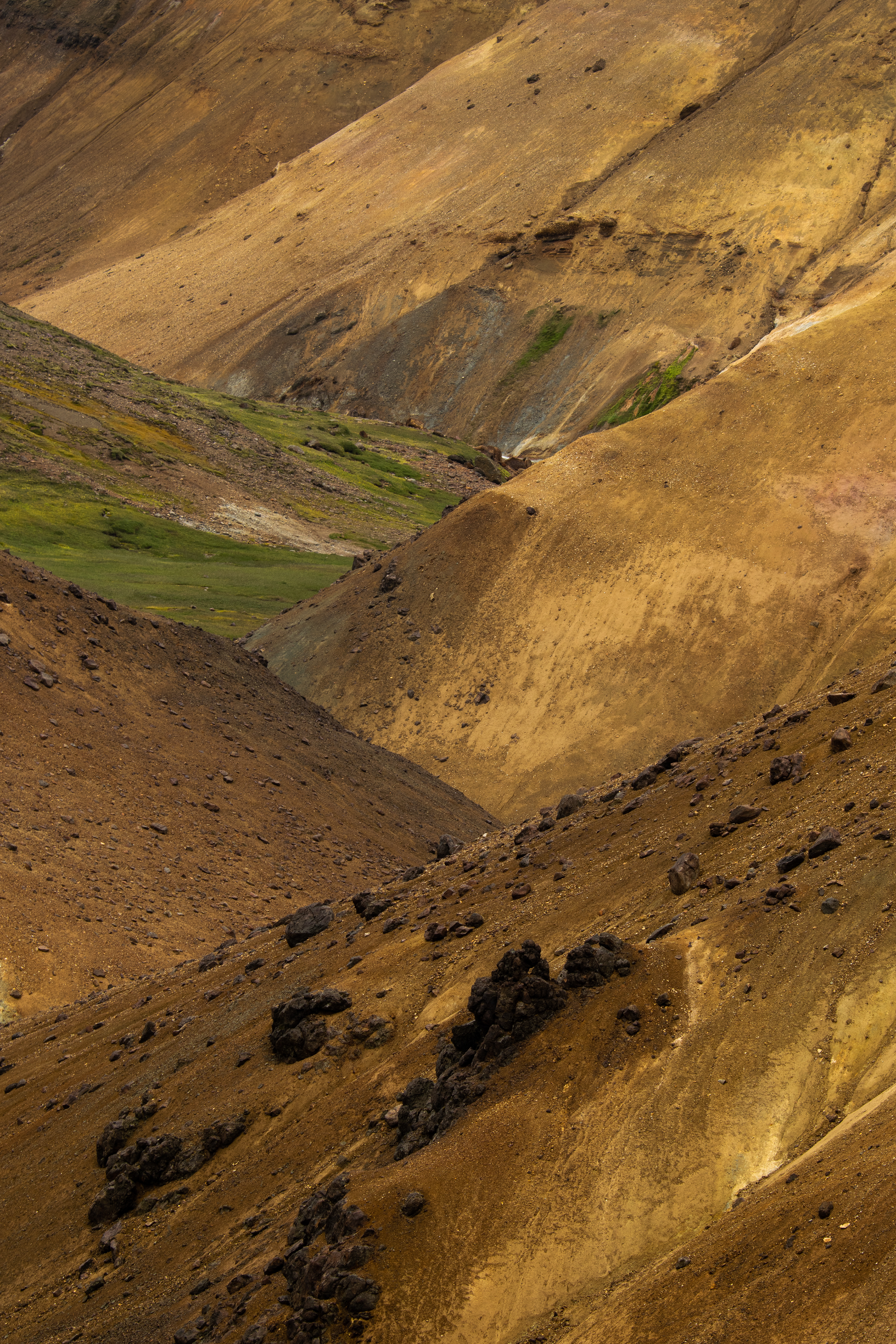 Hveradalir • Iceland • NikonD5300 125mm f/6.3 1/320 ISO100