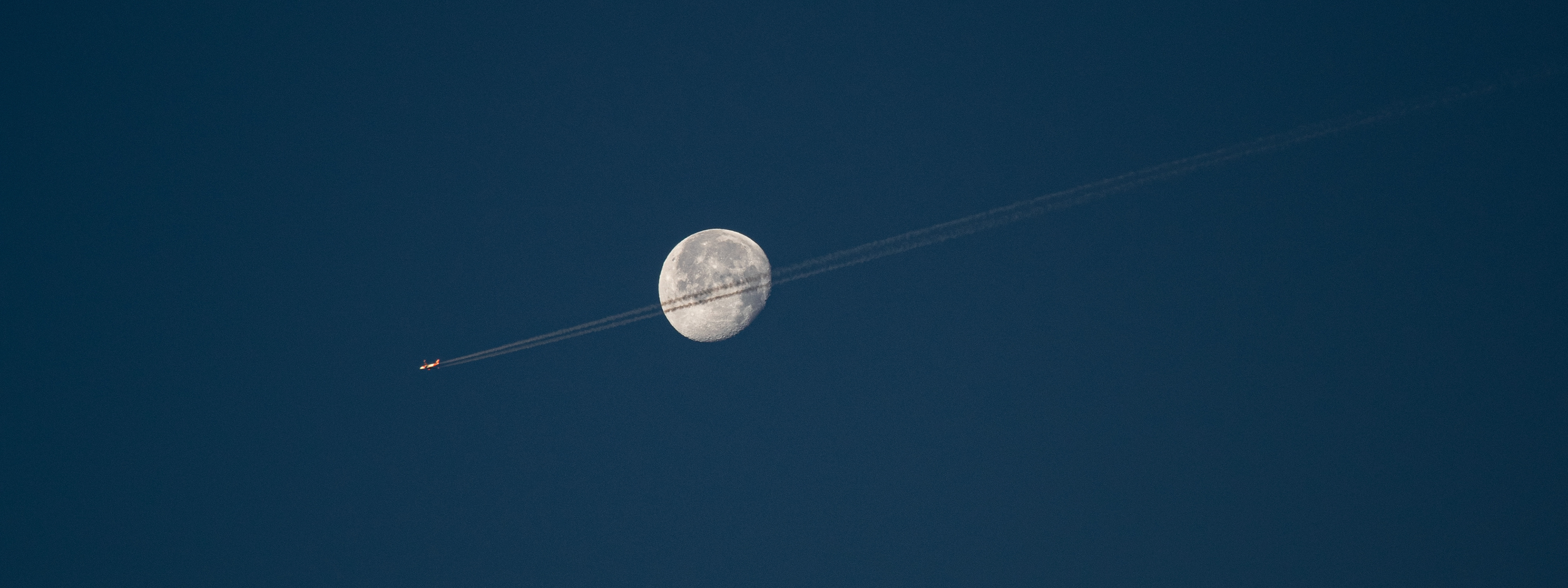 Madonna di Campiglio • Trento, Italy • NikonD5300 140mm f/5.6 1/320 ISO100