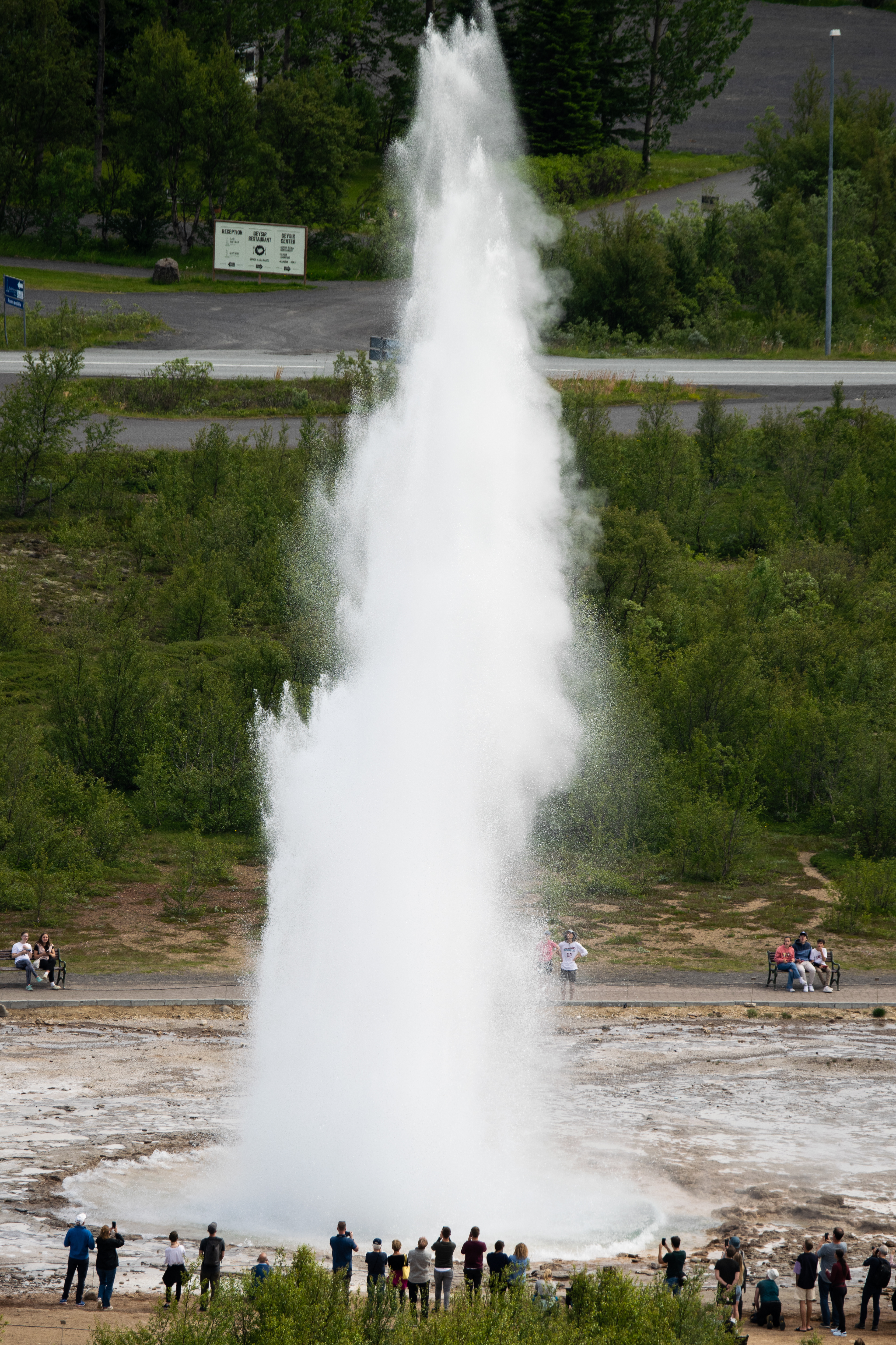 Geyser (2022)