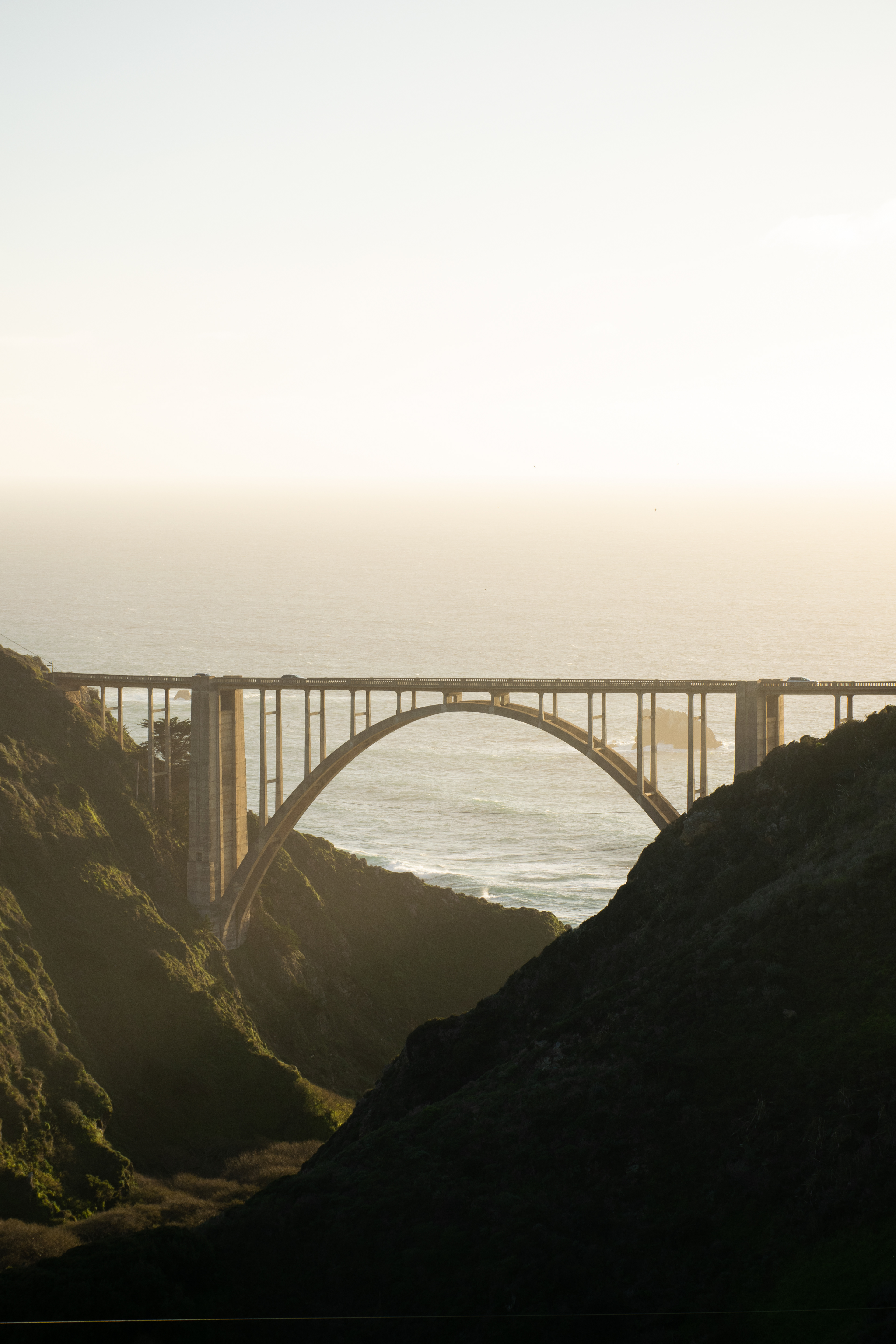Bixby Creek Bridge (1932), Big Sur, California, USA • NikonD5300 60mm f/9 1/200 ISO100