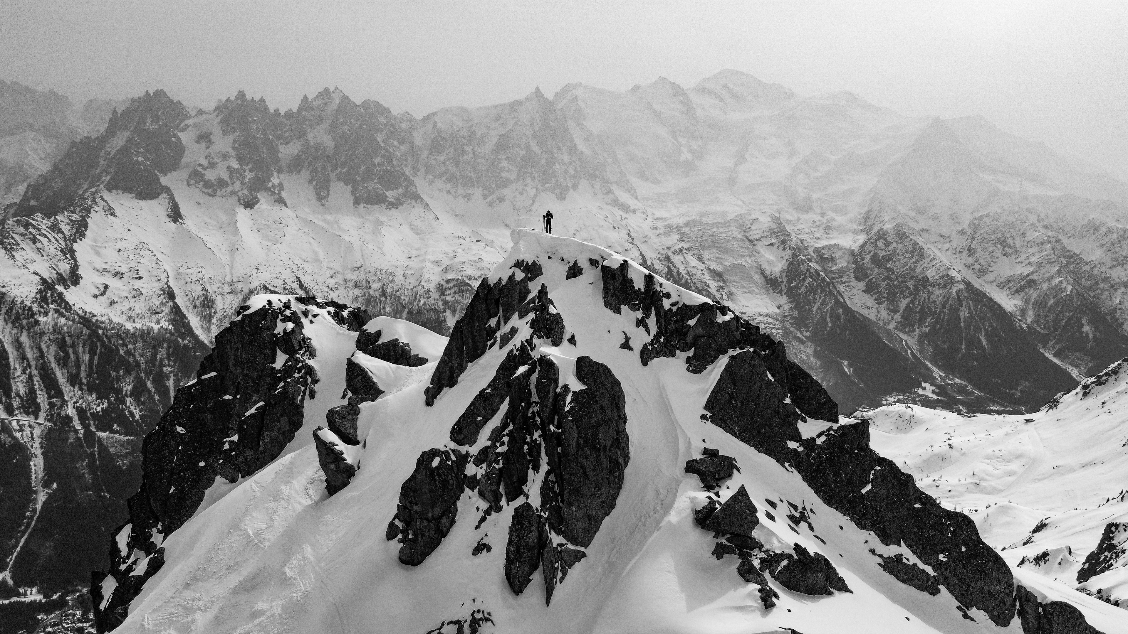 45°57'32"N, 6°51'28"E • Aiguille Pourrie (2,511m) • Aiguilles Rouges, Chamonix, France • DJI Mini 1 4.49mm f/2.8 1/2500 ISO100