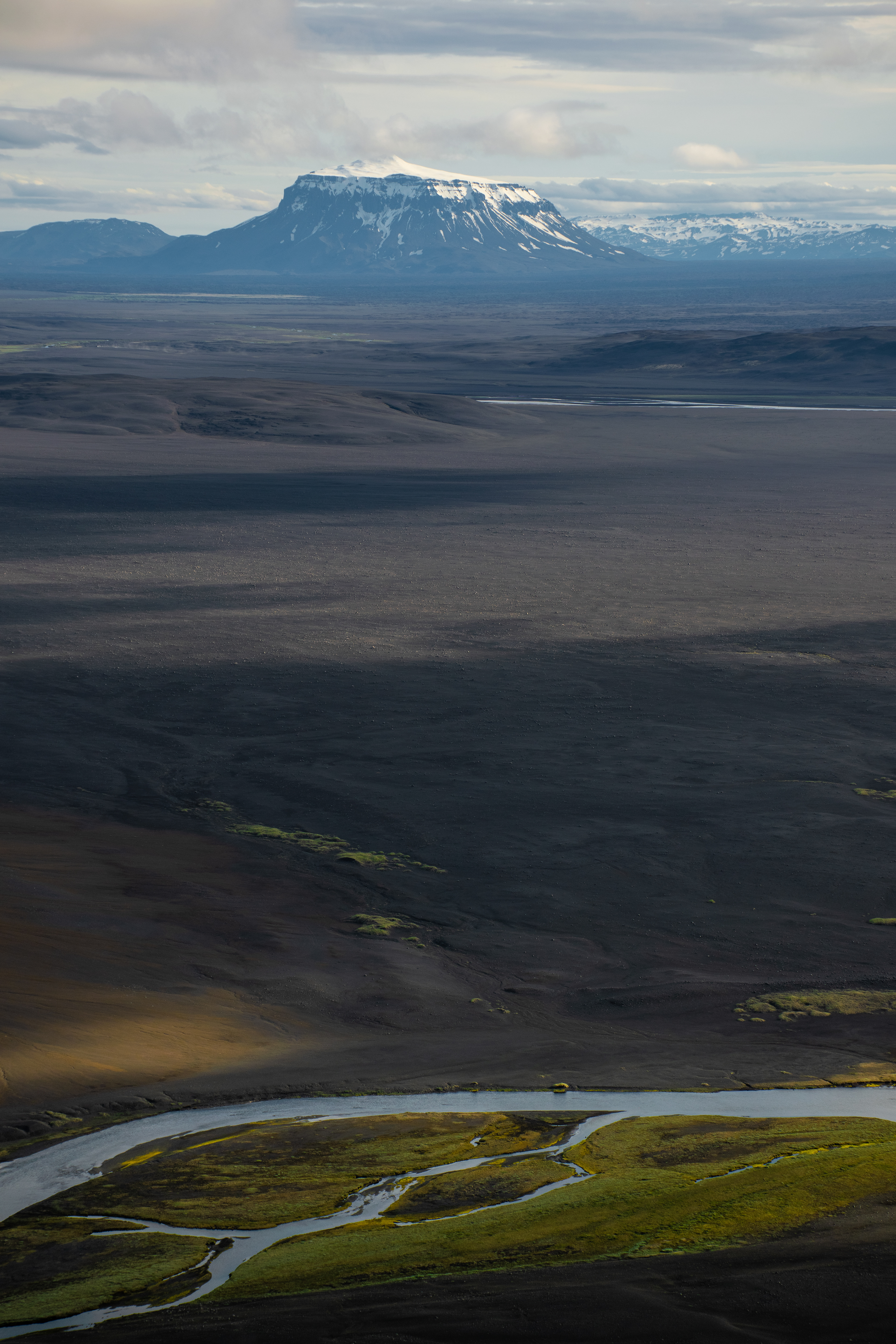 En vue du volcan Herðubreið (2022)