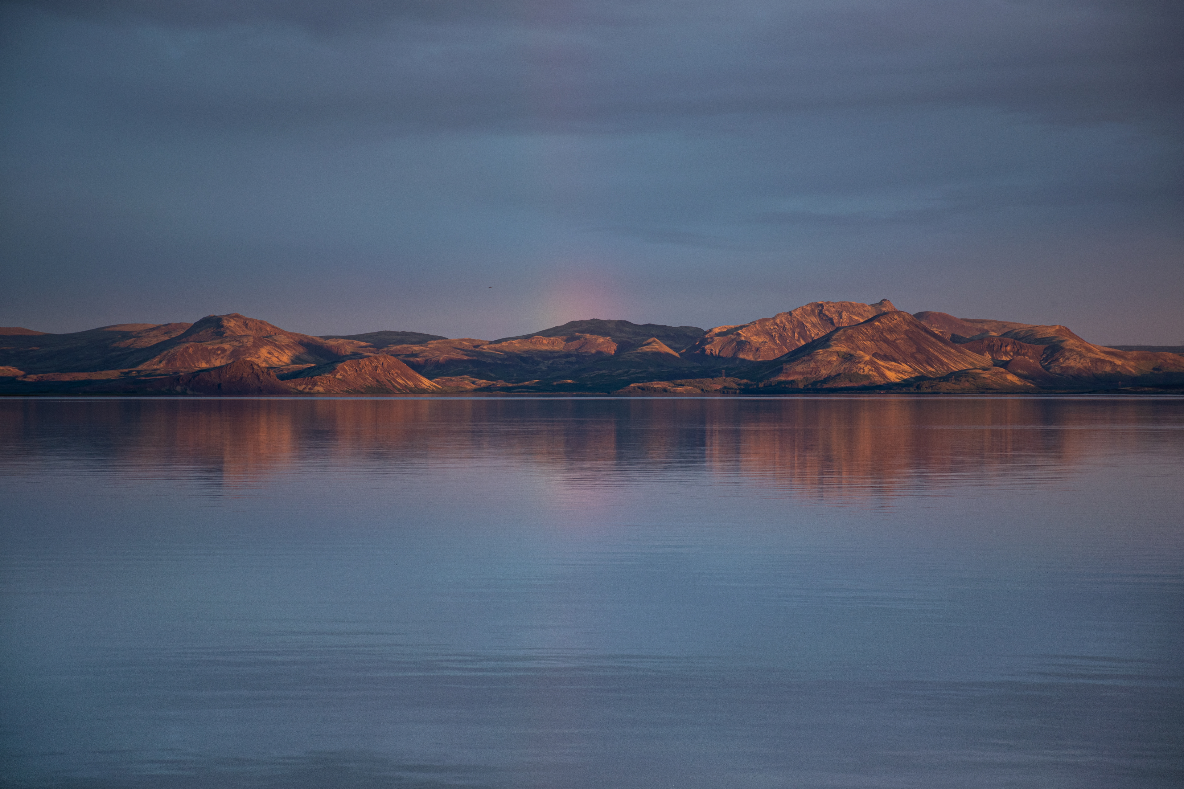 Coucher de soleil sur le lac Þingvallavatn