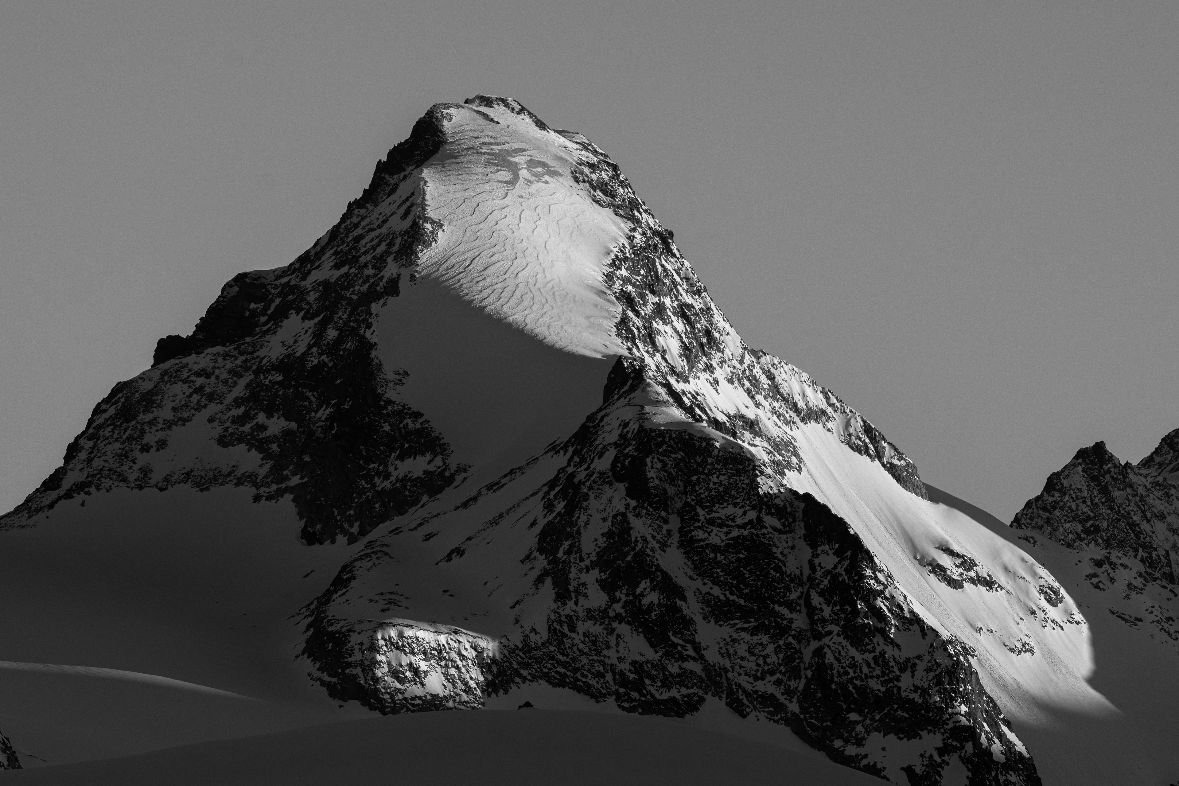 Aouille Tseuque (3,554m) - Pennine Alpes, Wallis, Switzerland - NikonD5300 200mm 1/250 f/9 ISO 100