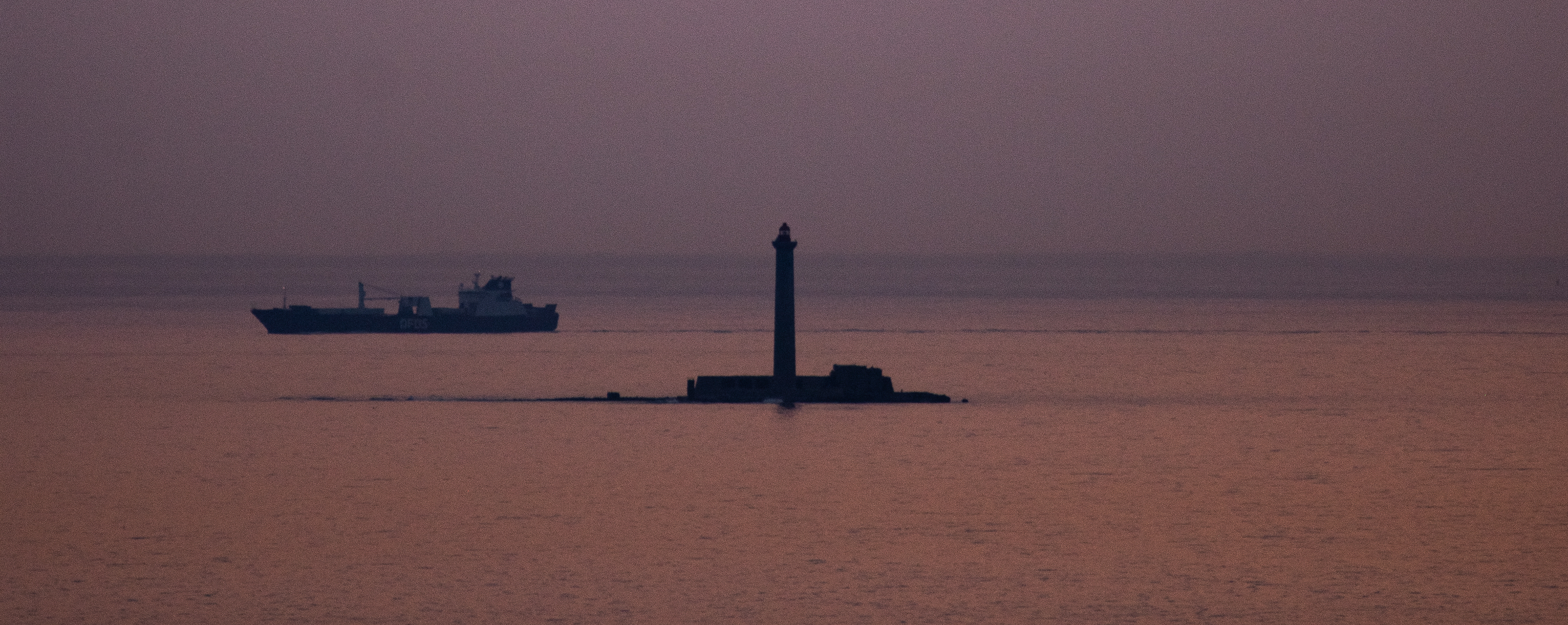 Phare du Planier • Marseille, France • NikonD5300 400mm f/6.3 1/60 ISO100
