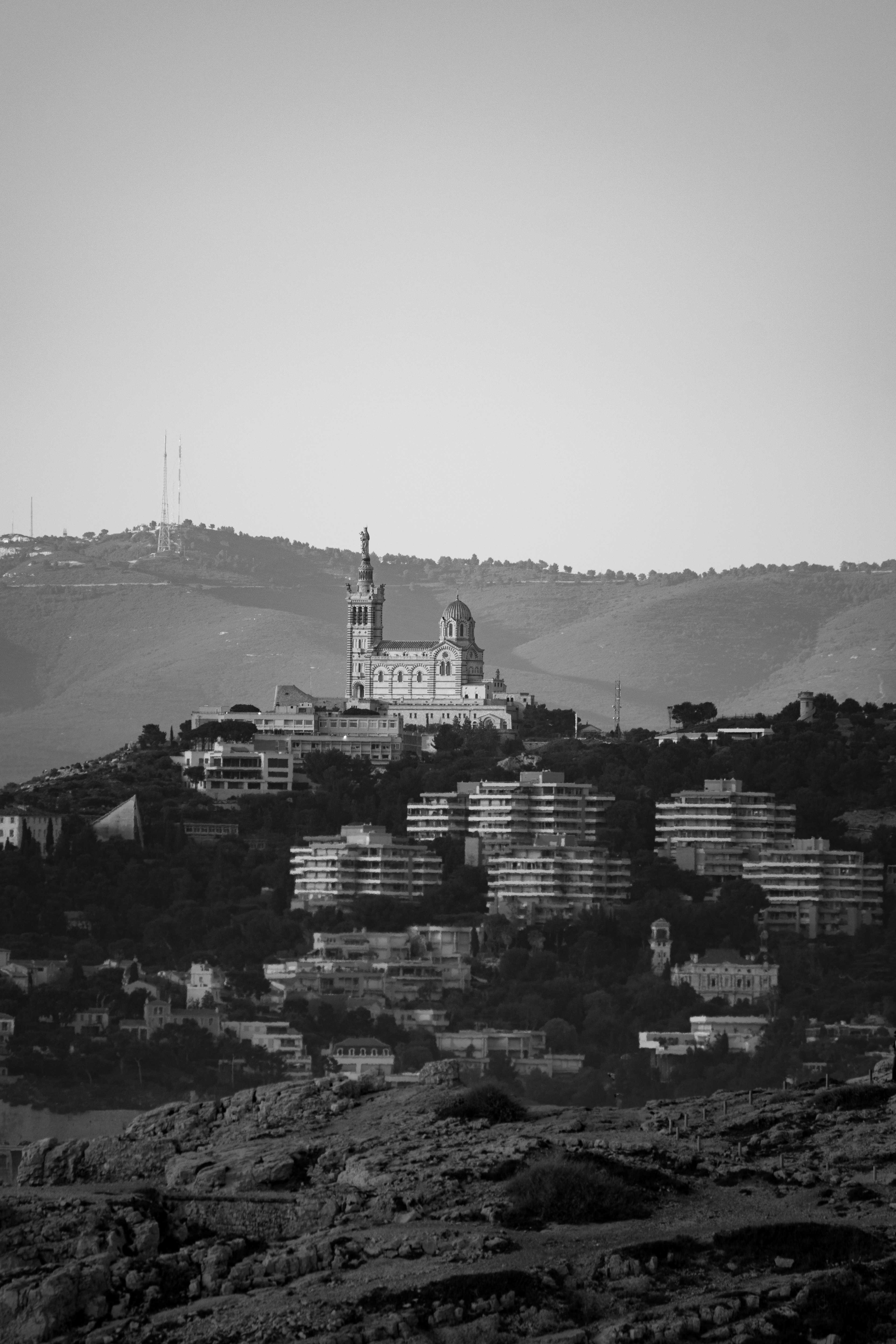 Basilique Notre-Dame-de-la-Garde - Marseille, France - NikonD5300 400mm 1/160 f/6.3 ISO 100
