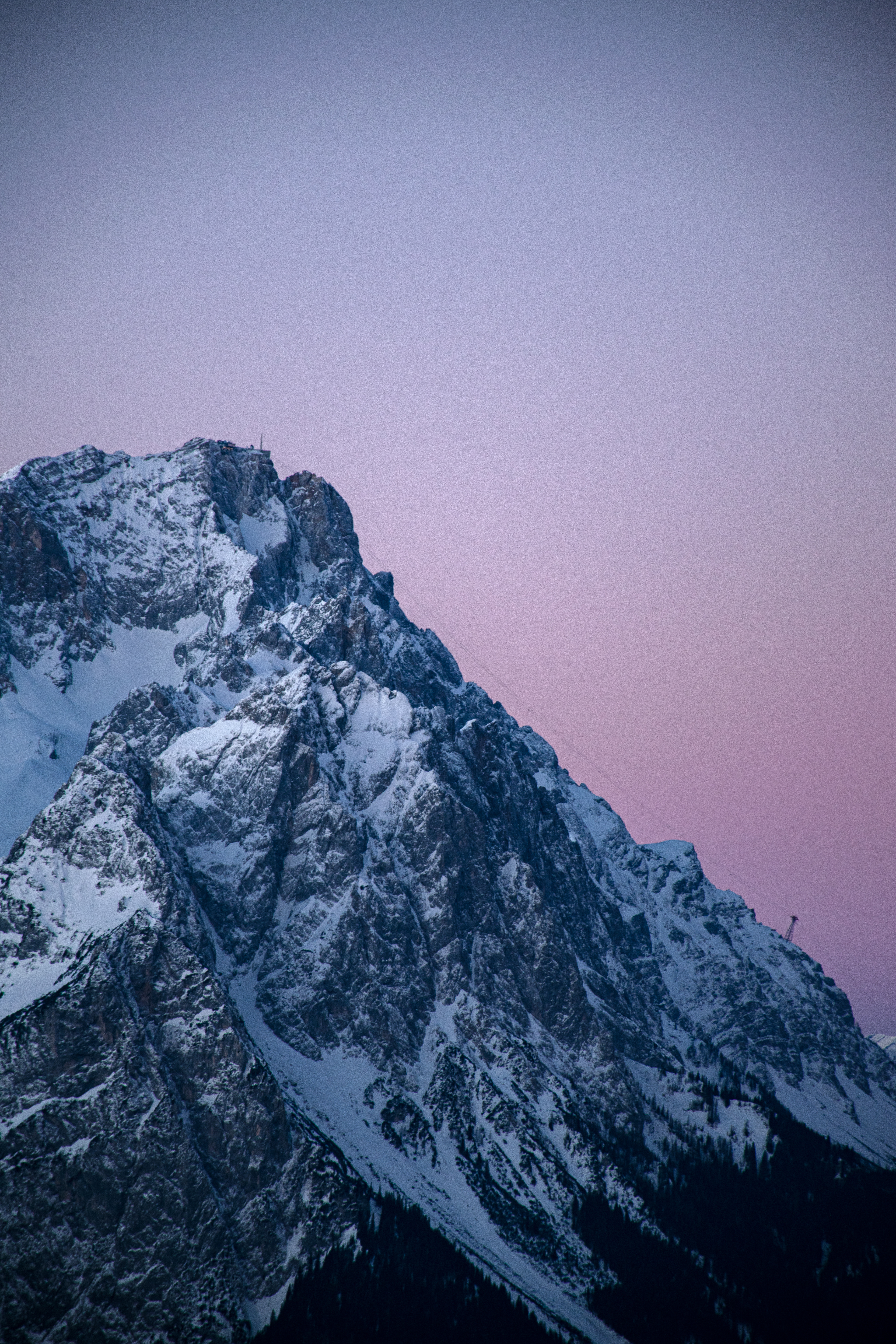 Garmisch-Partenkirchen • Wetterstein Mountains, Bayern, Germany • NikonD5300 140mm f/5.6 1/80 ISO100