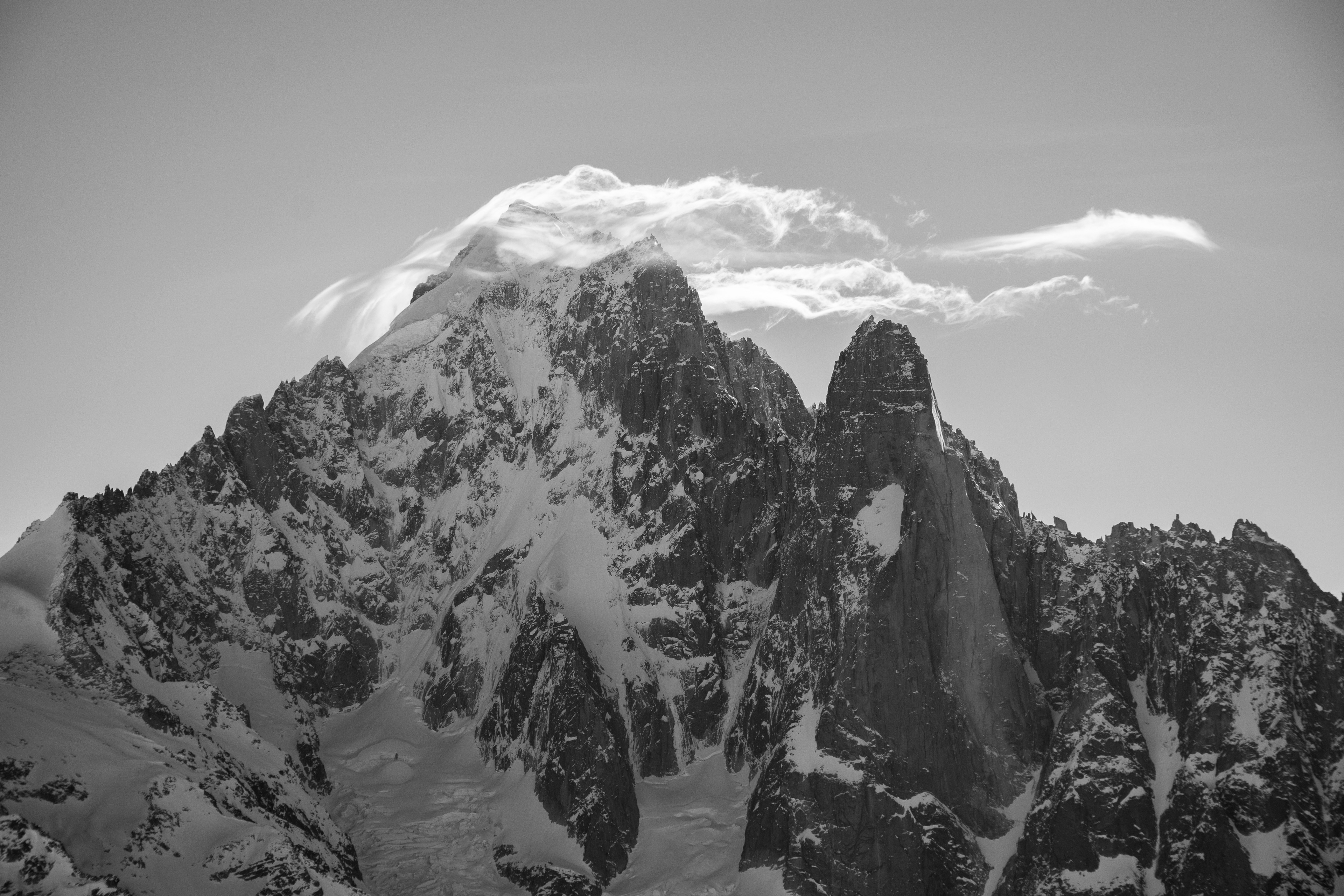 Aiguille Verte (4,122m) et Drus (3,754m) - Chamonix Mont-Blanc, France - NikonD5300 90mm 1/640 f/9 ISO 100