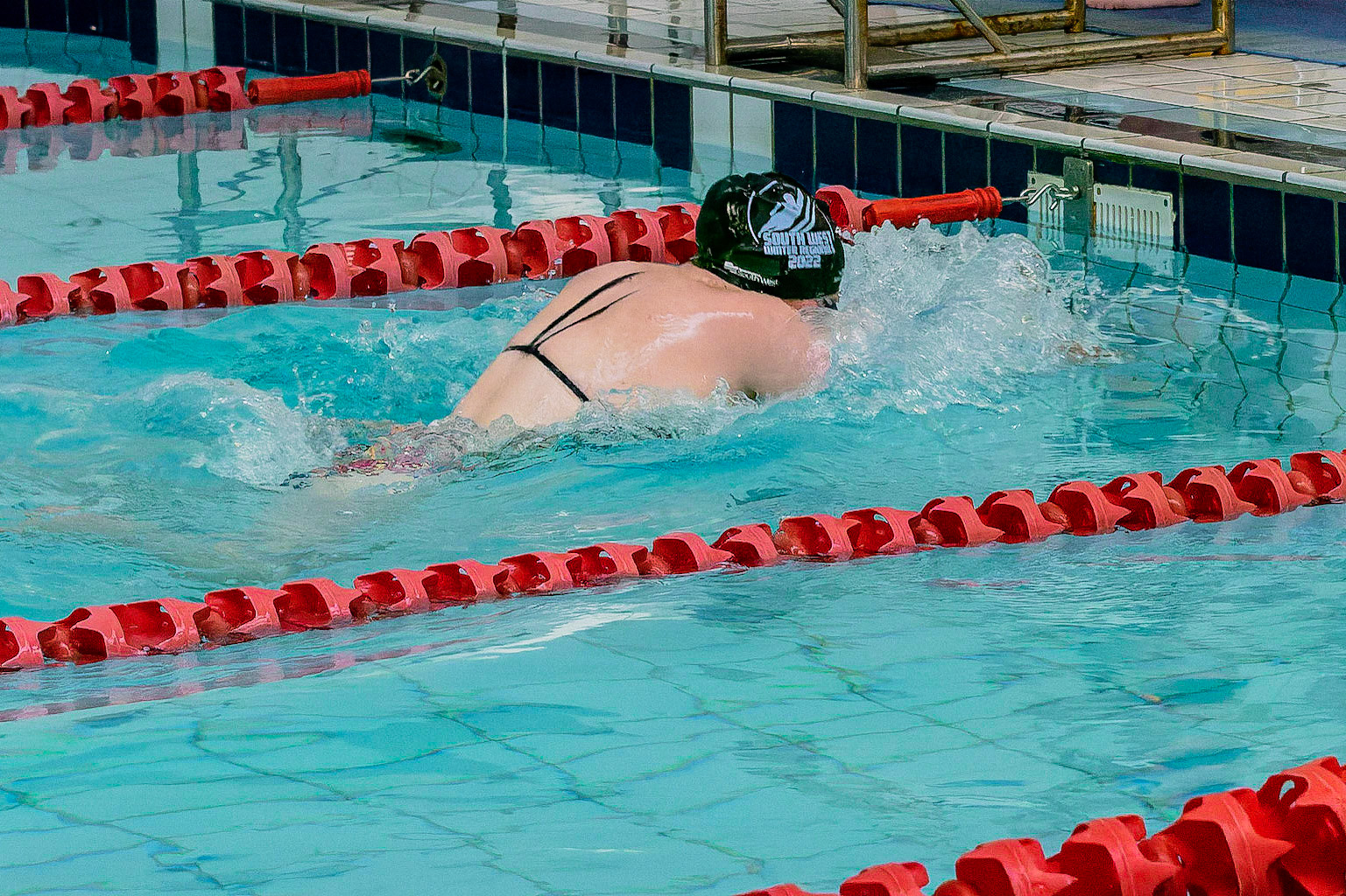 Hannah, showing how to swim a finish