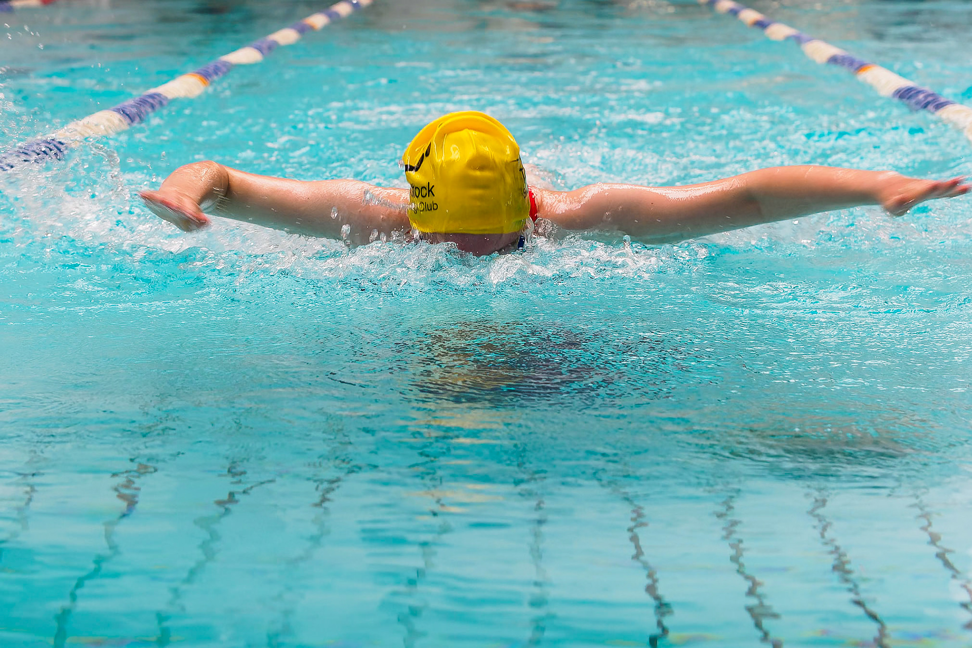 50m fly - Ellie