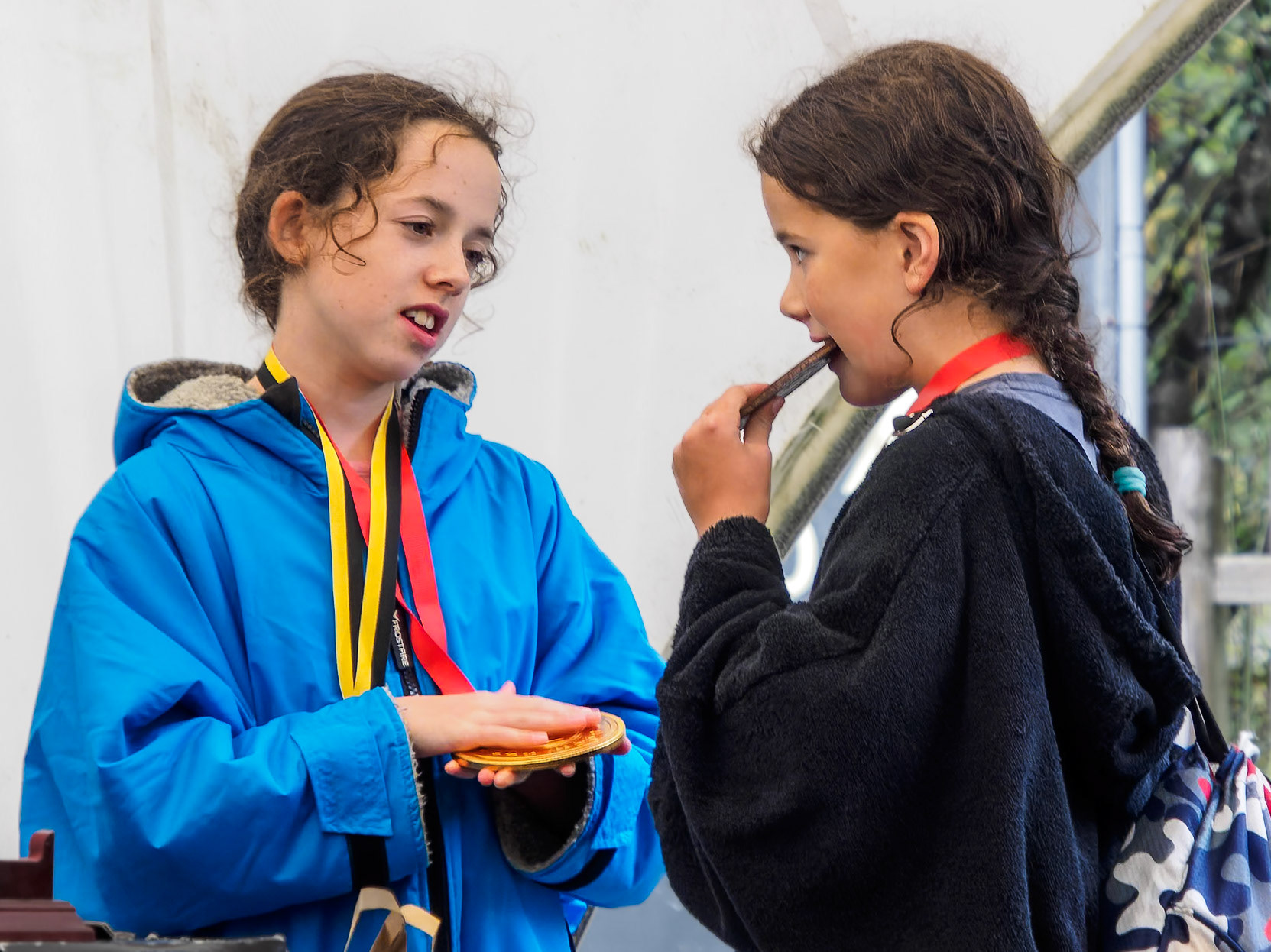 Testing the chocolate medals