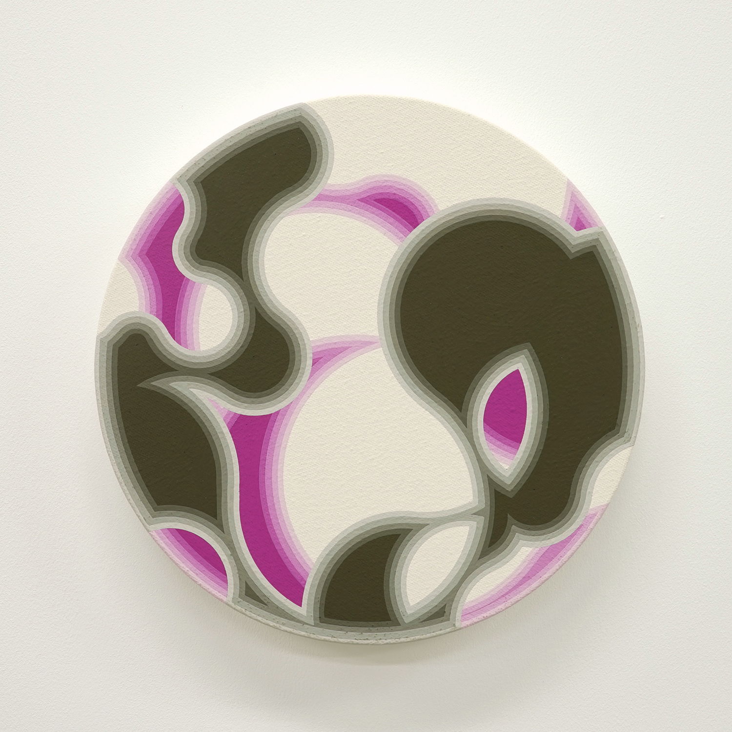 "1211-2" 2012 acrylic gouache on canvas φ24cm