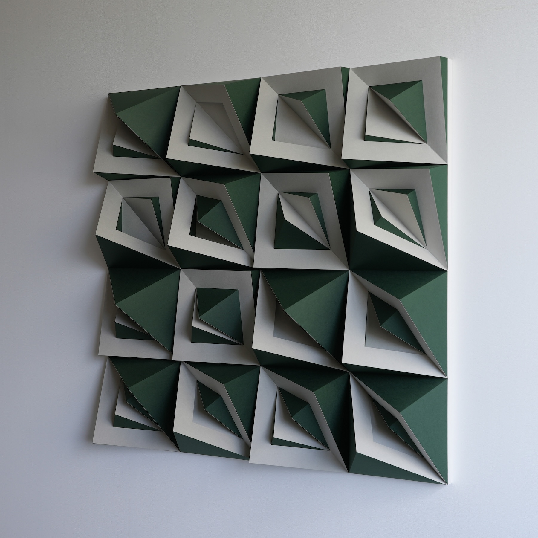 "2408" 2024 paper, glue, wood panel 100×100×20cm