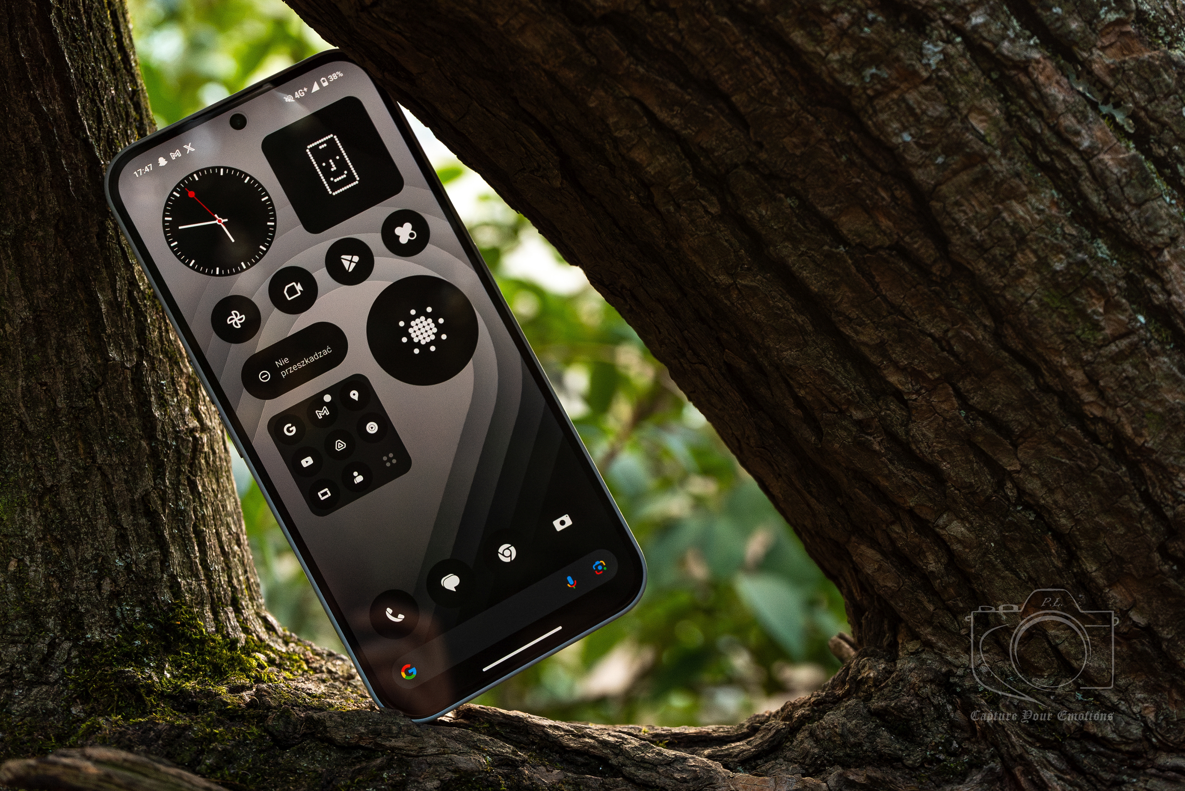 Nothing Phone (2a) Plus