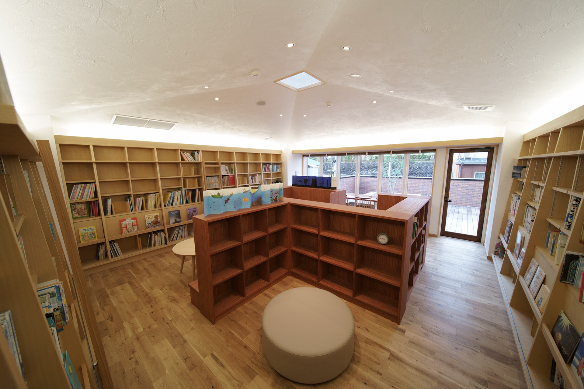 図書室　２階
