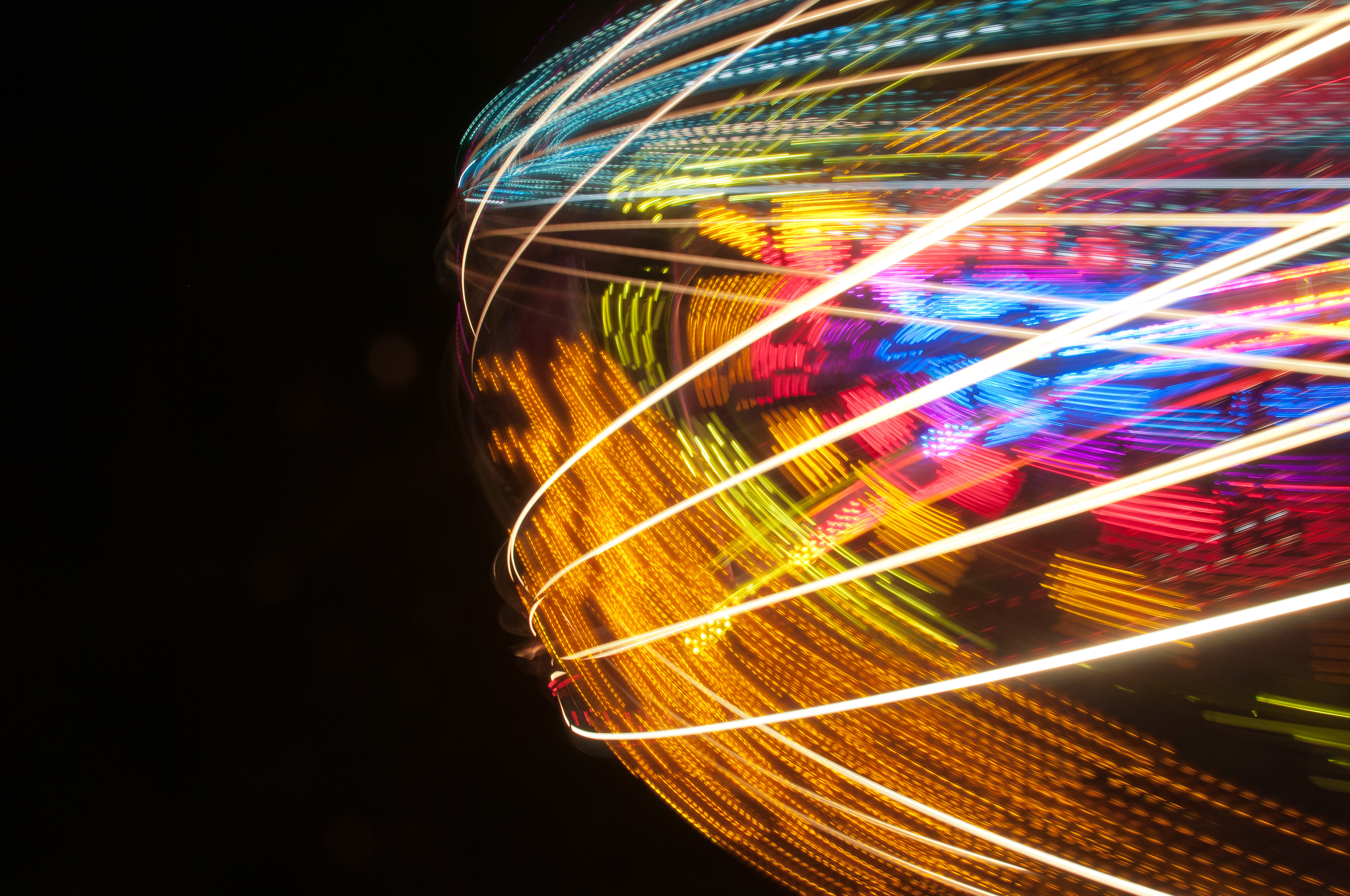 Time-release carnival ride