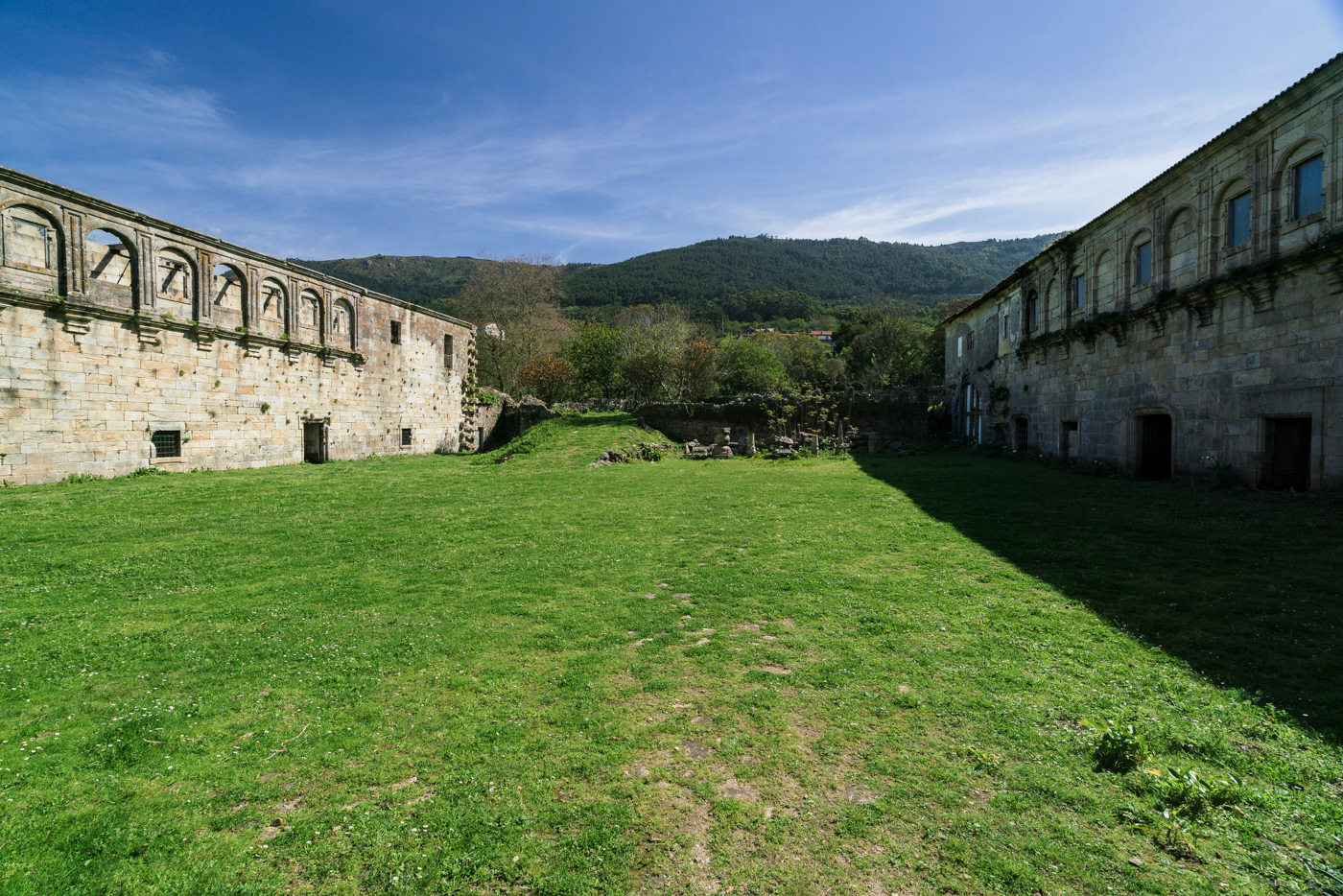 Monasterio de Sta. María- Oya (Pontevedra)