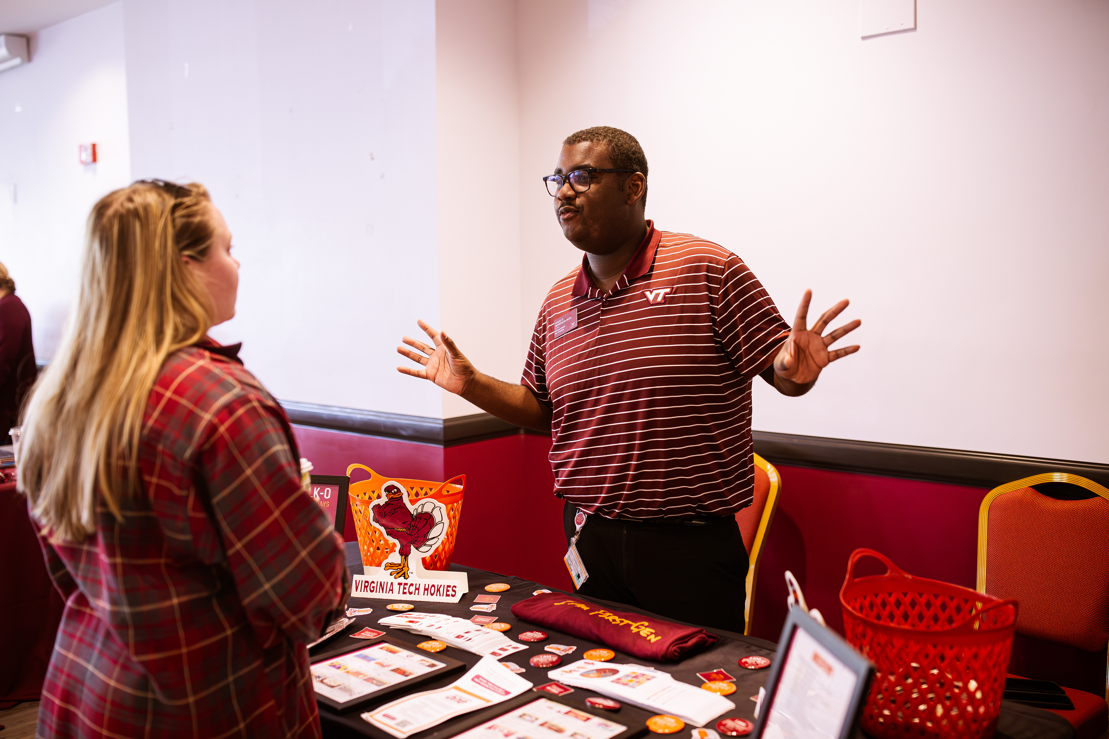 GenerationOne program mentor Jamal Jefferson-Ross explains the different levels of funding each living-learning program receives on Monday, Oct. 14, 2024. (Thomas Bray/JMC 4114)